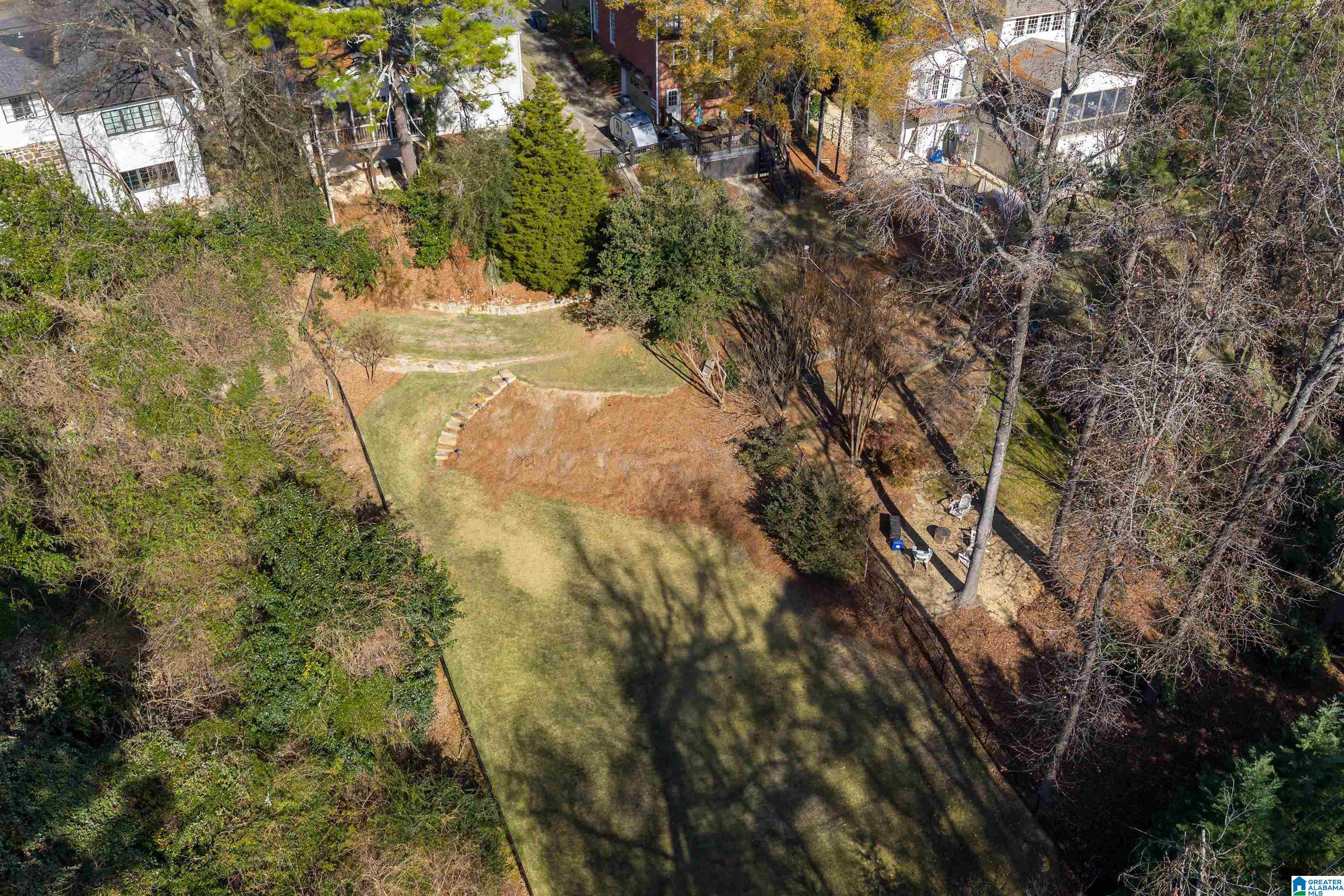 1745 WELLINGTON ROAD