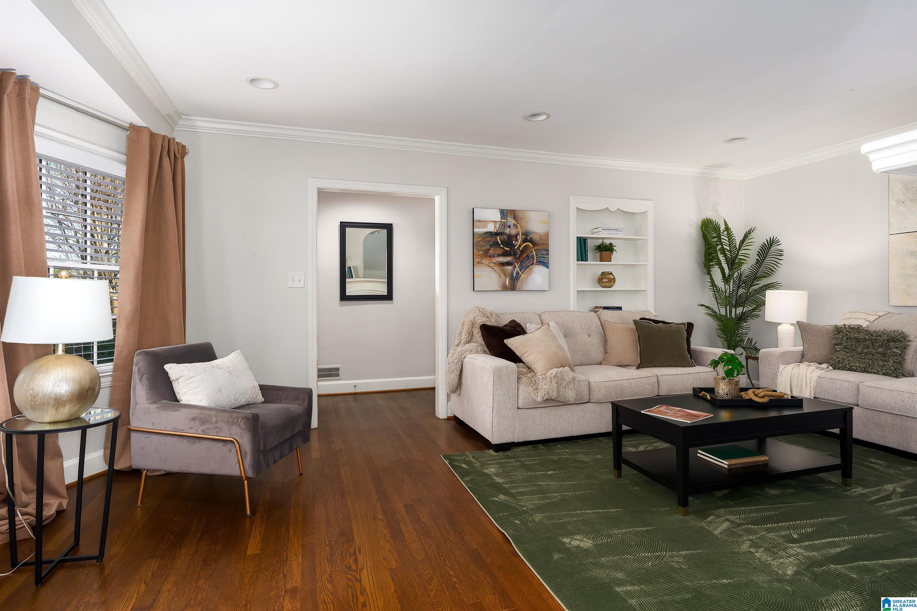 1745 WELLINGTON ROAD