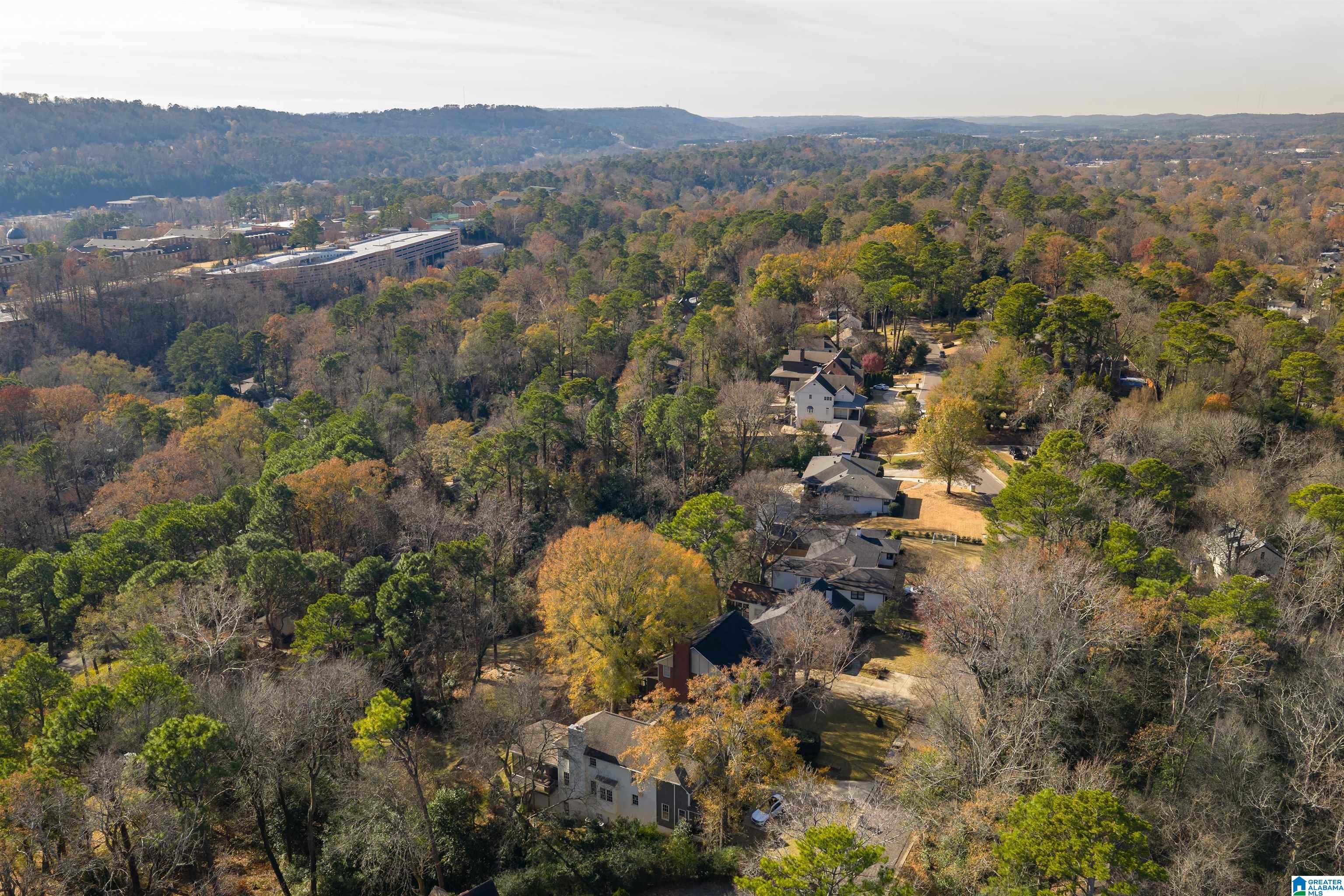 1745 WELLINGTON ROAD