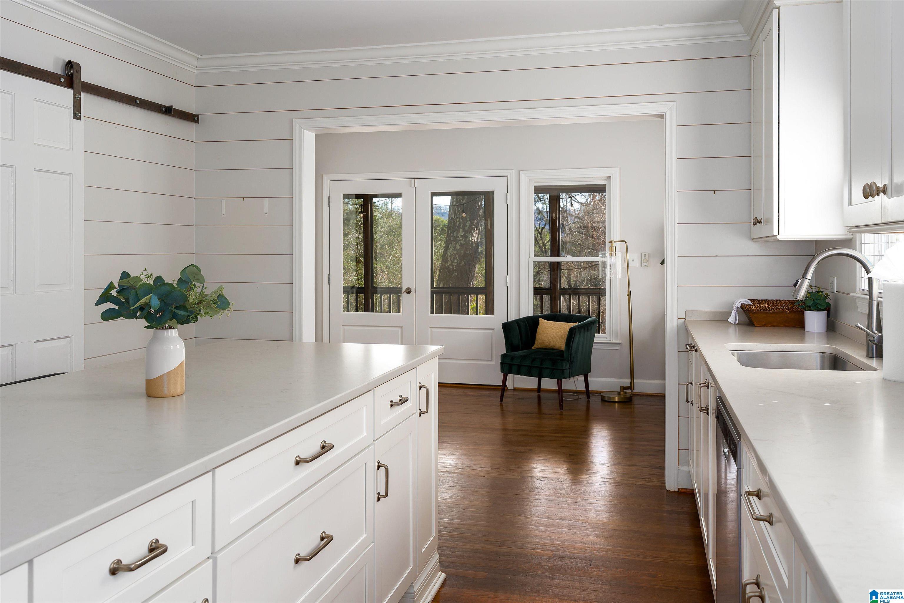 1745 WELLINGTON ROAD