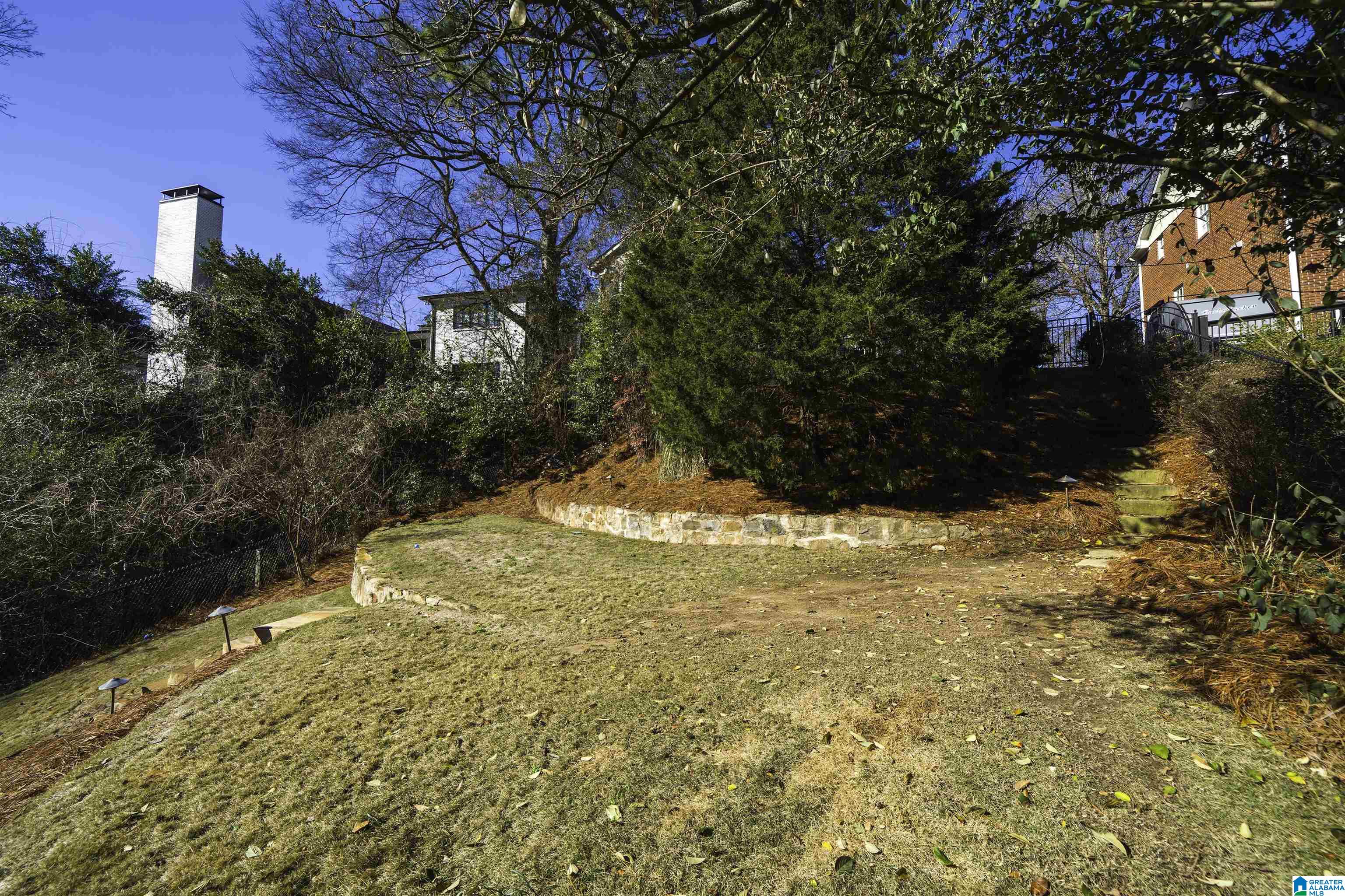 1745 WELLINGTON ROAD