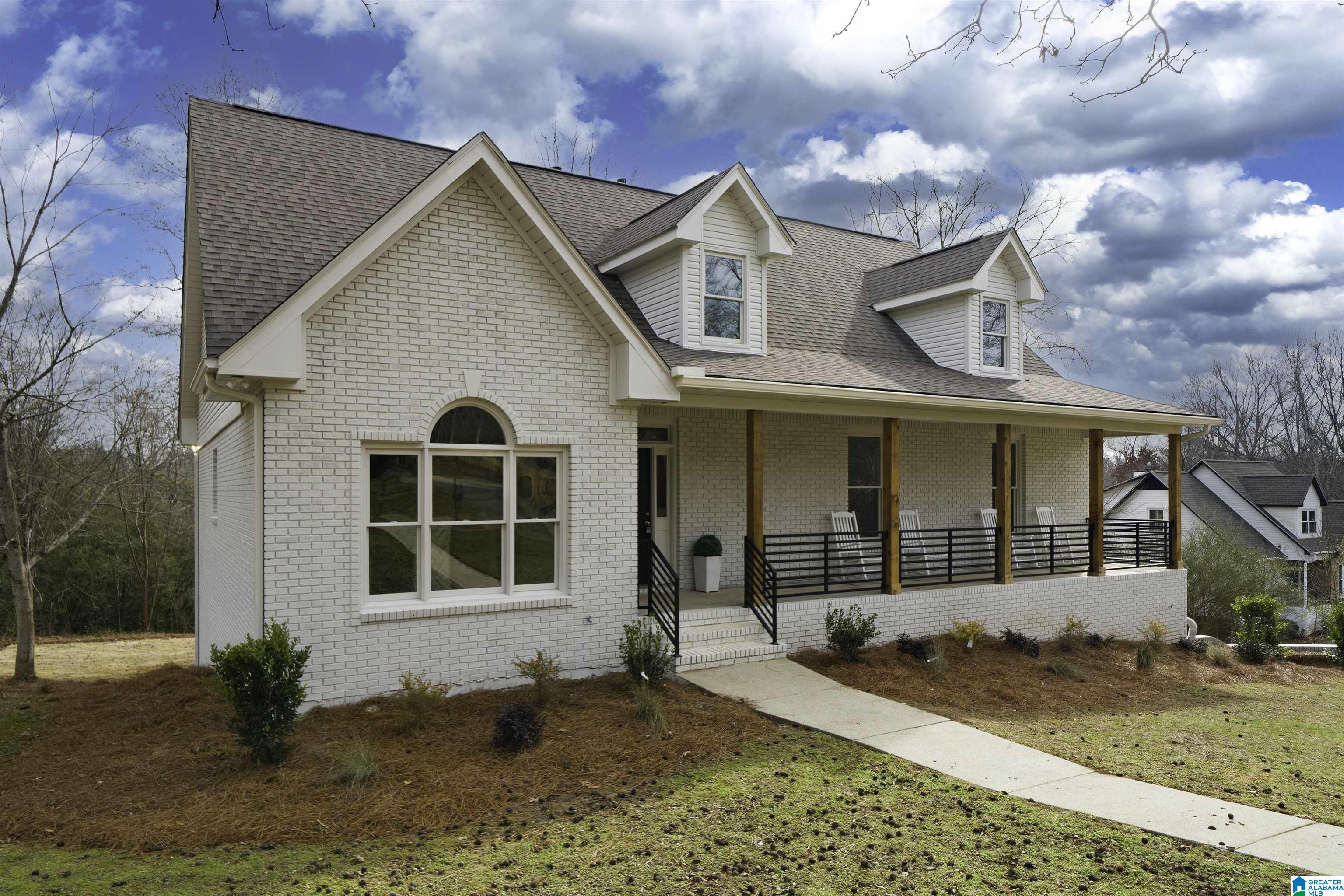 6212 SHADES POINTE LANE