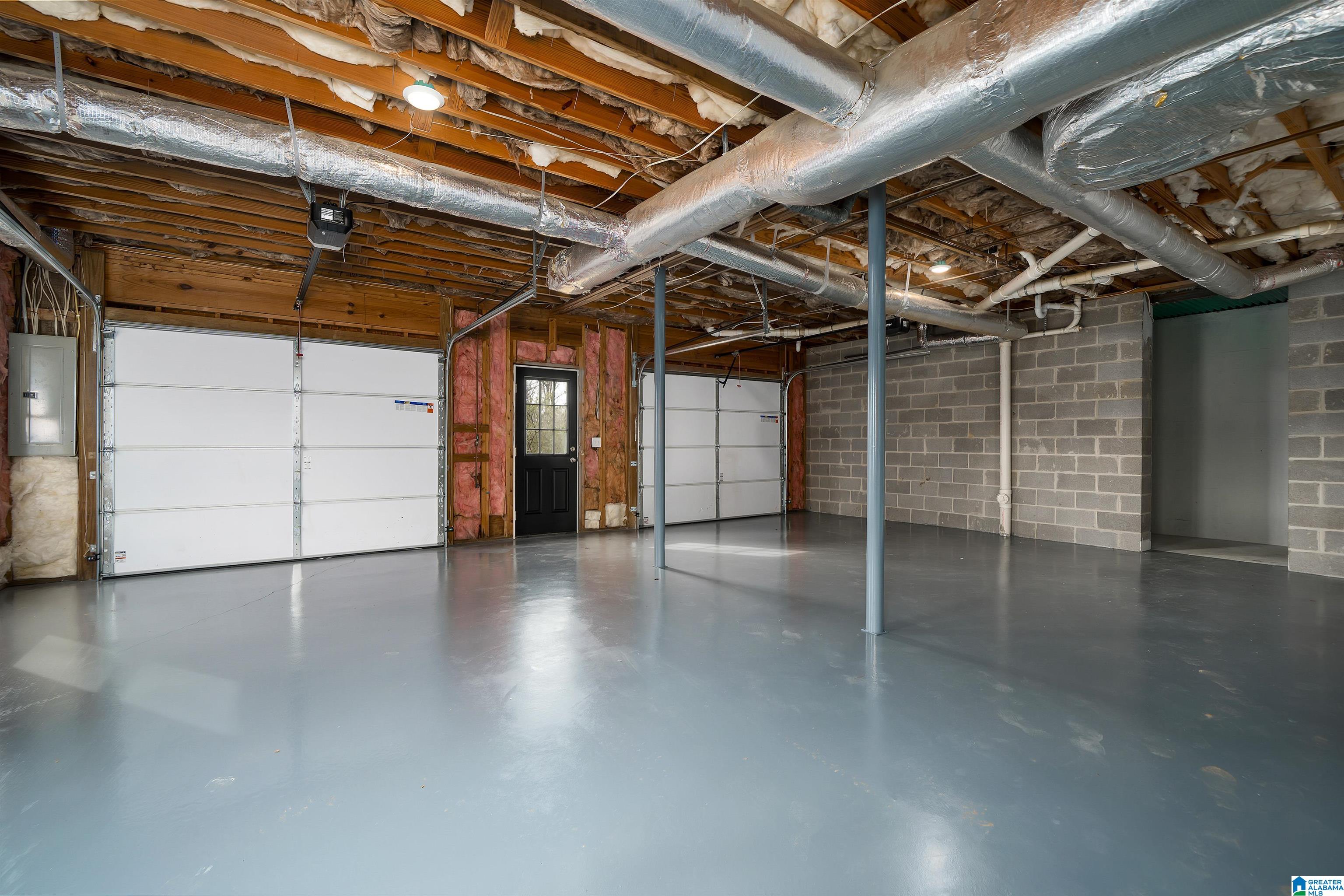 6212 SHADES POINTE LANE