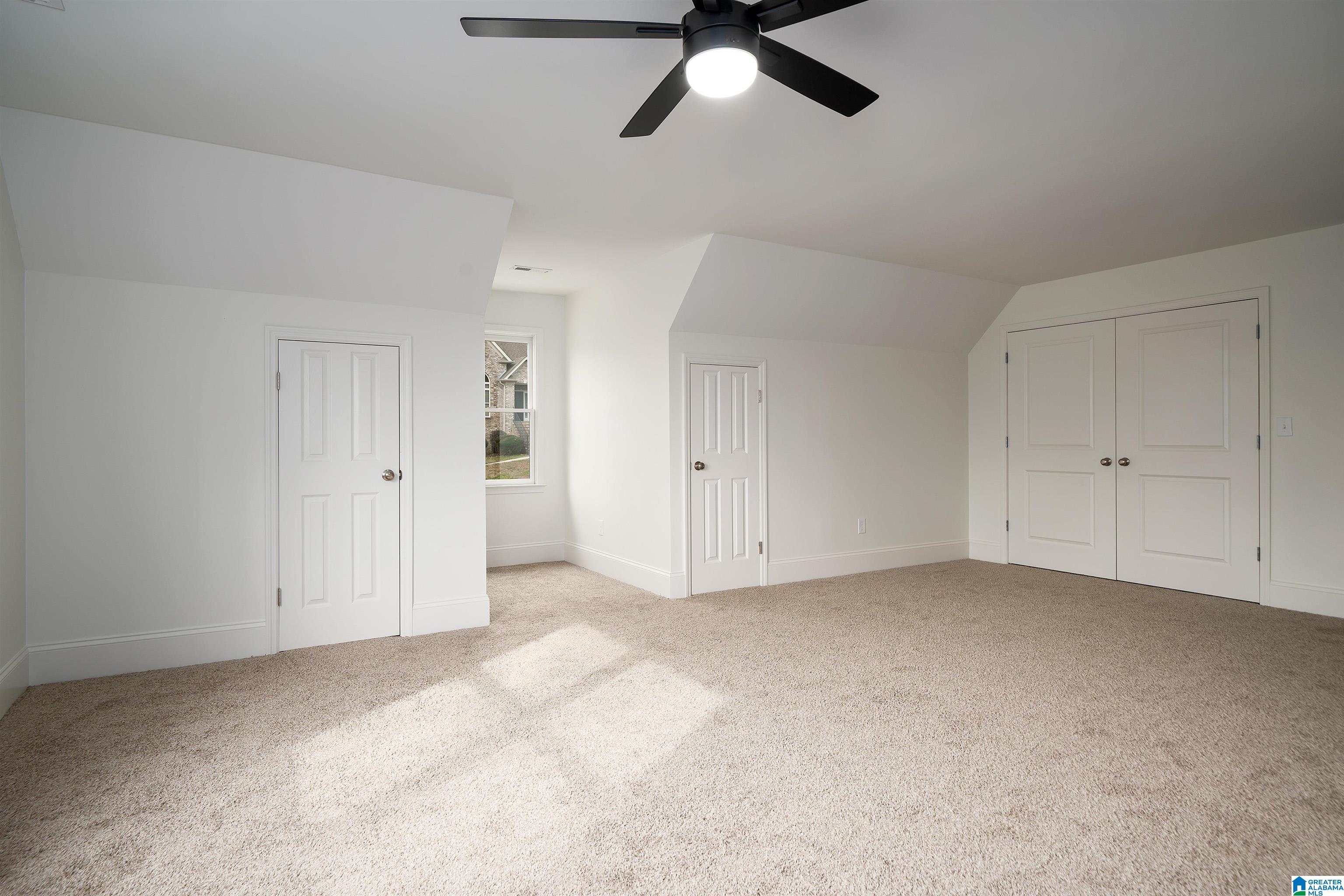 6212 SHADES POINTE LANE