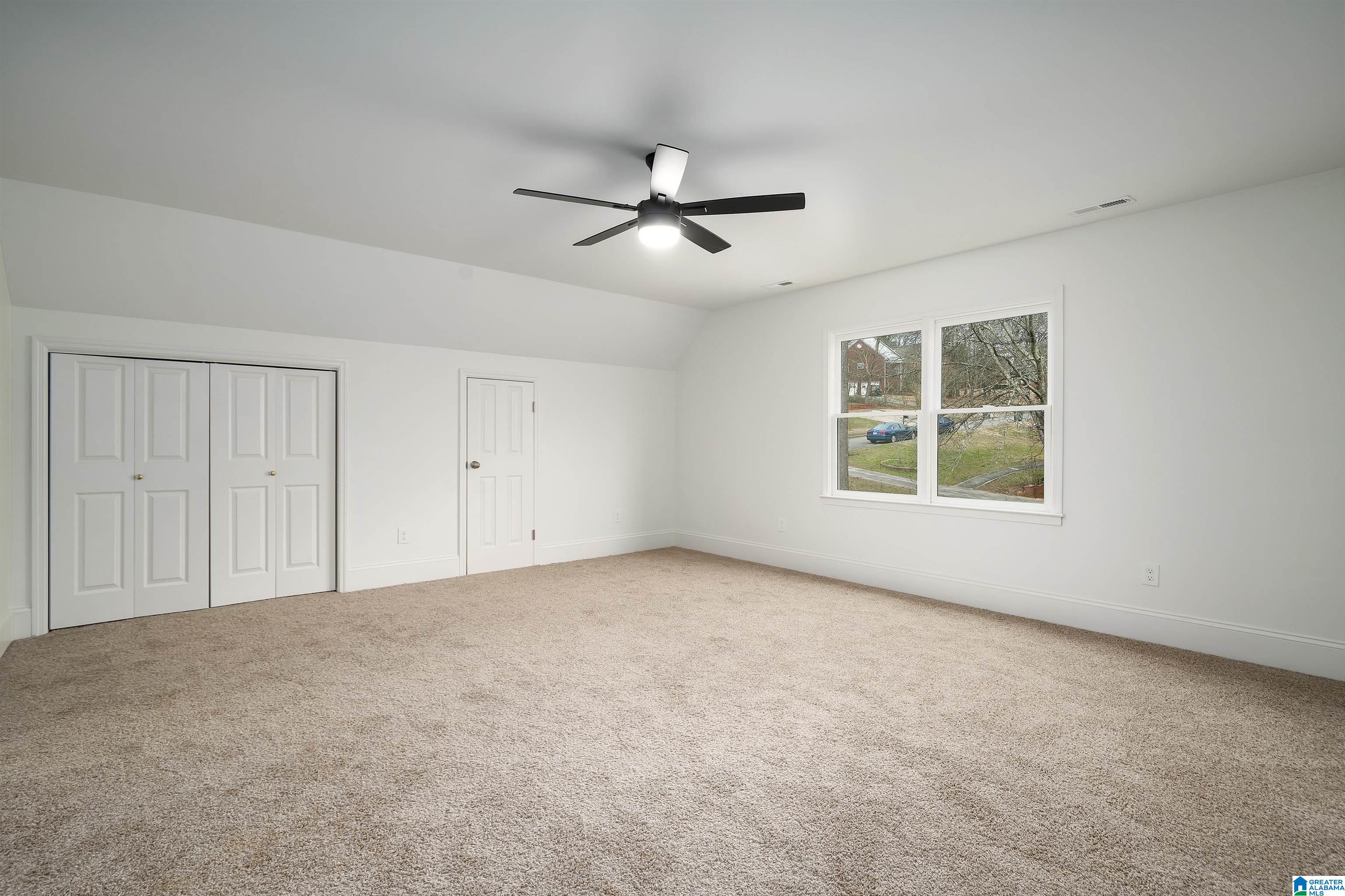 6212 SHADES POINTE LANE