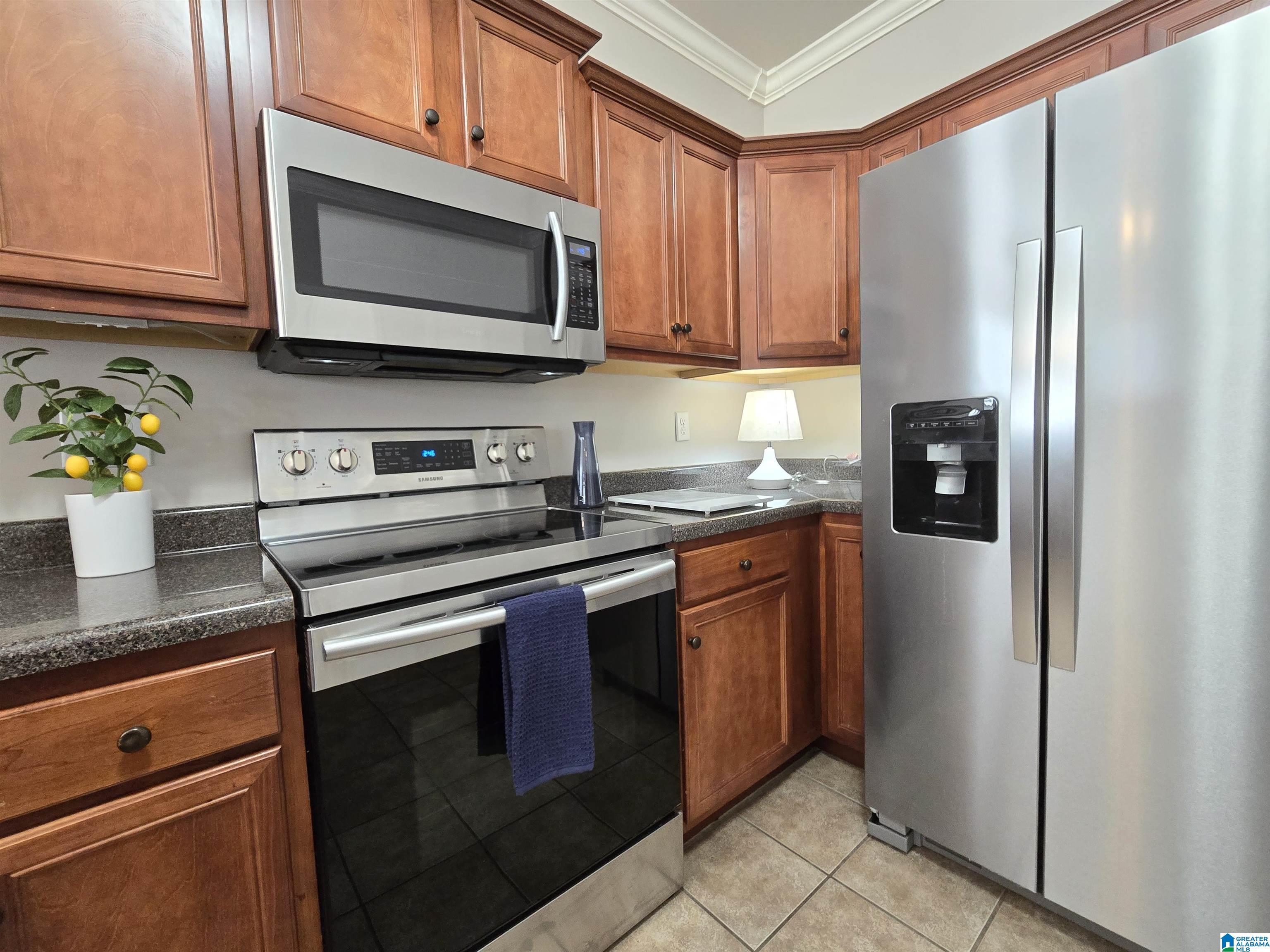 1003 MERIWEATHER DRIVE