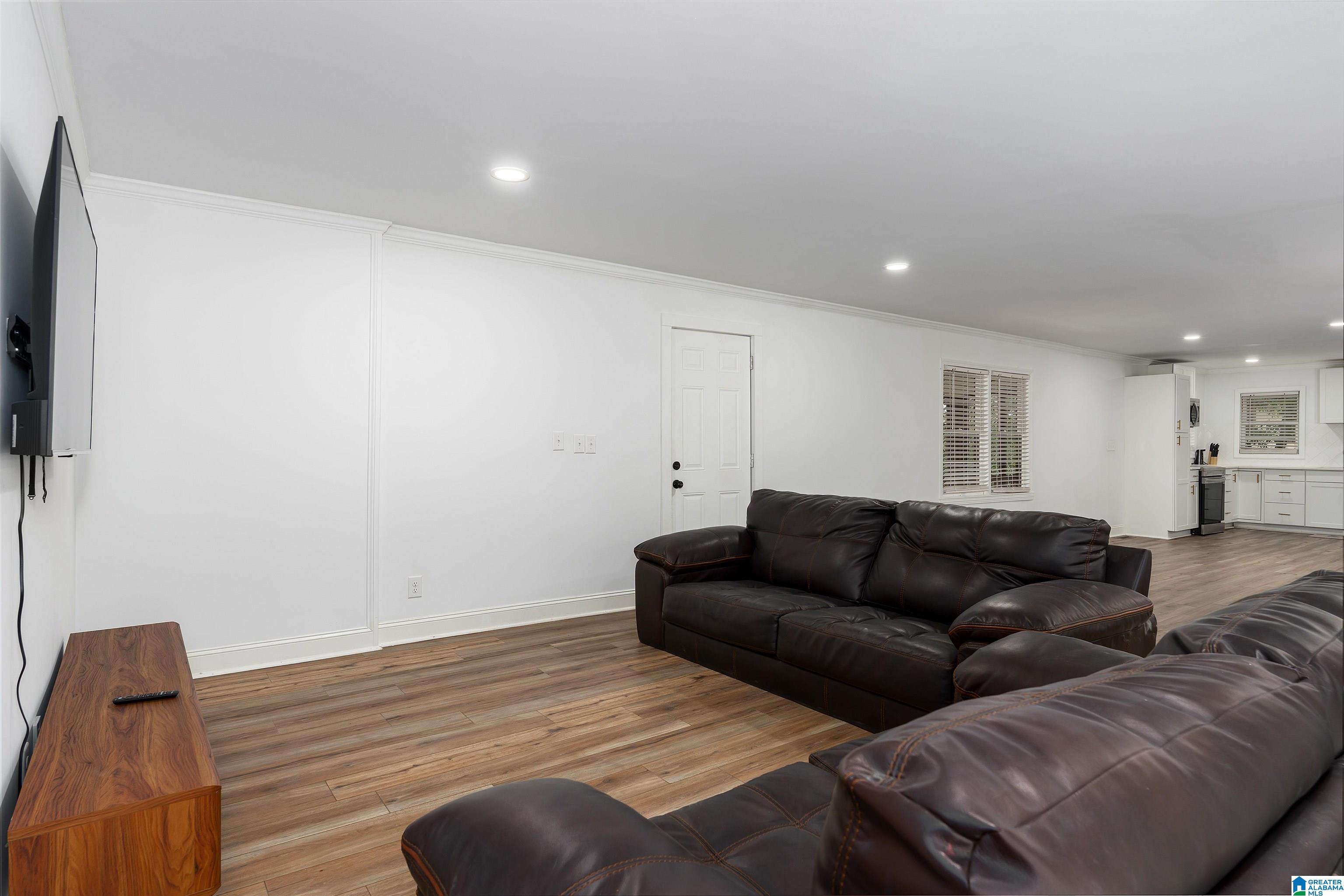 115 HILLSIDE ROAD
