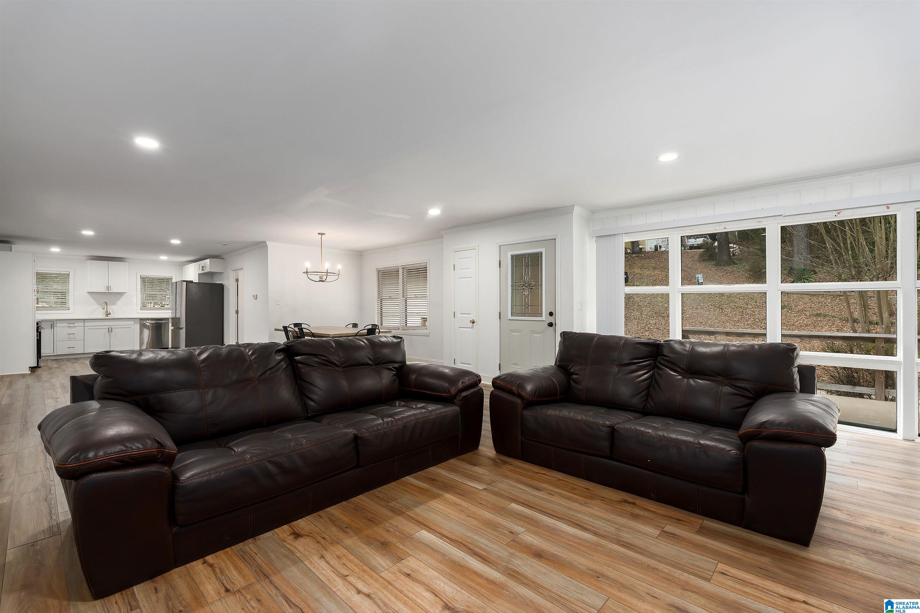 115 HILLSIDE ROAD
