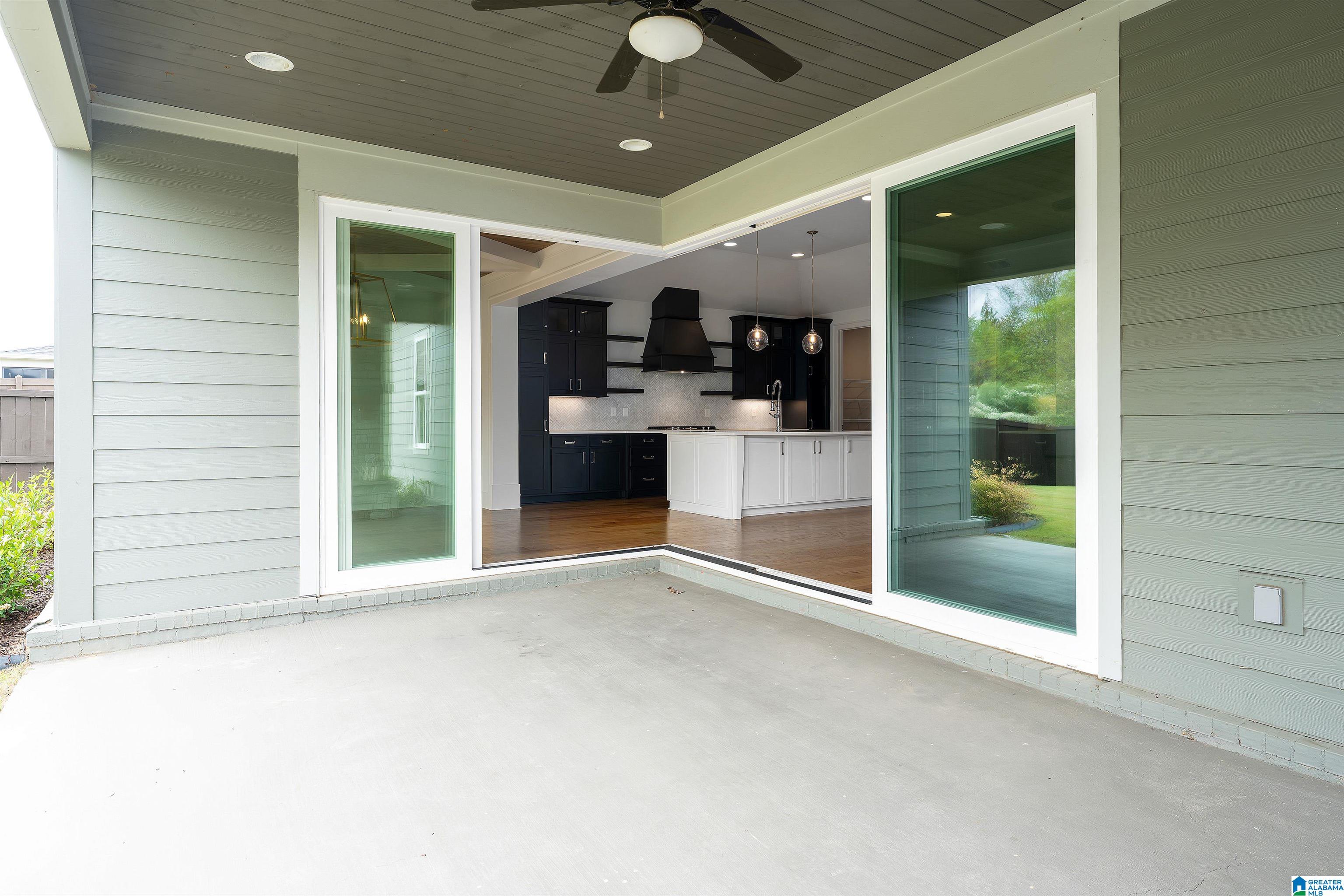 2744 BLACKRIDGE LANE