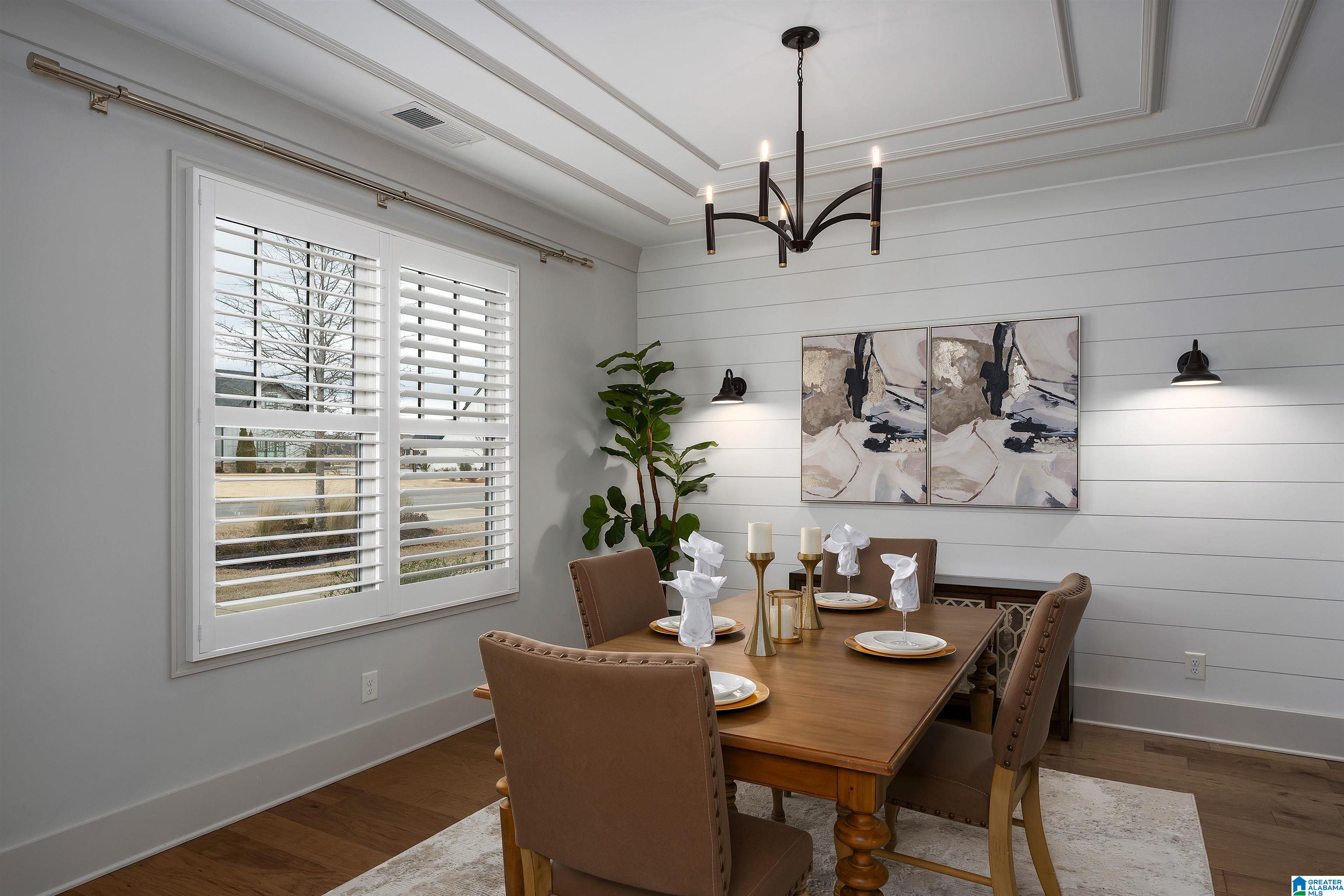 2744 BLACKRIDGE LANE