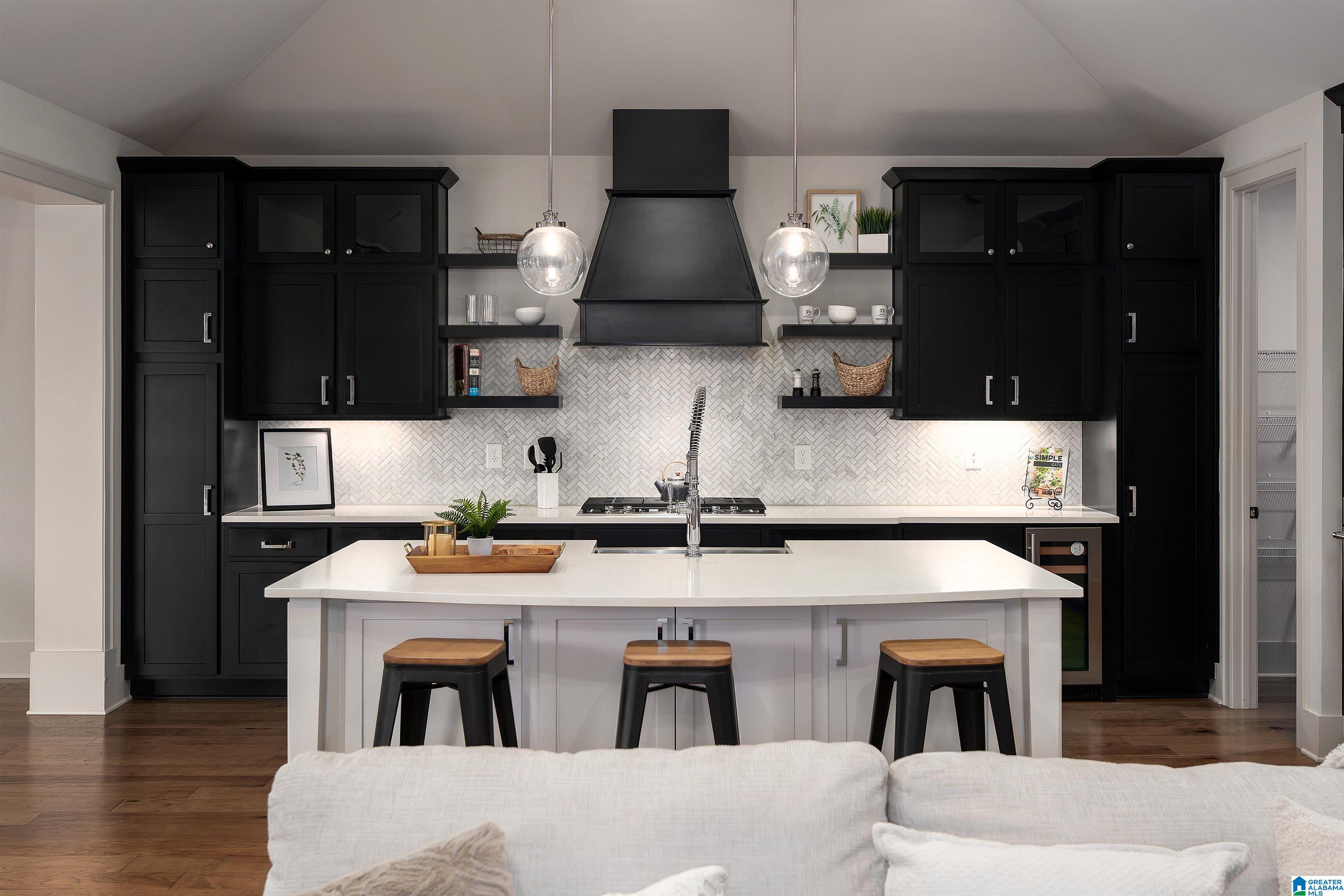 2744 BLACKRIDGE LANE