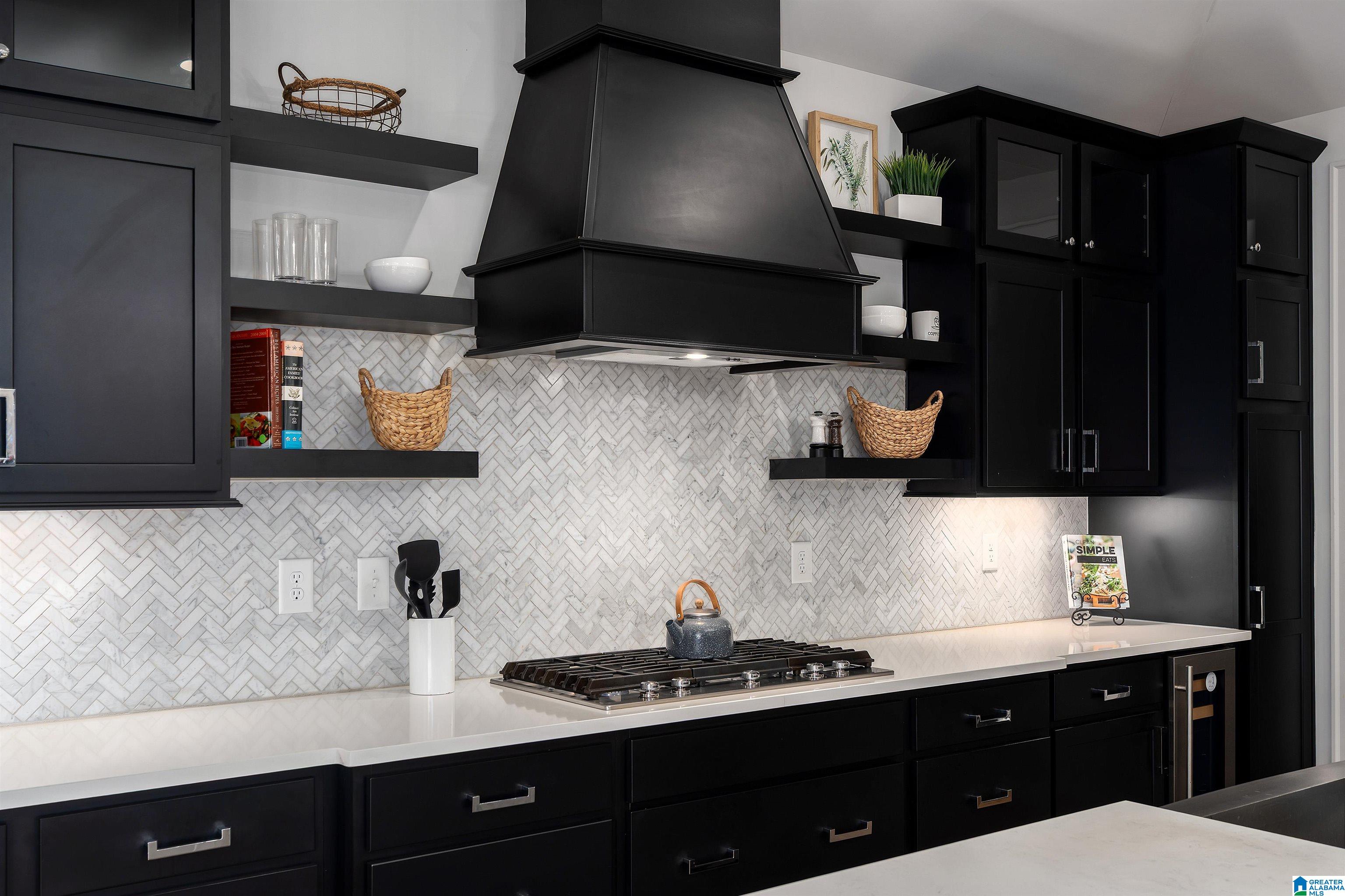 2744 BLACKRIDGE LANE