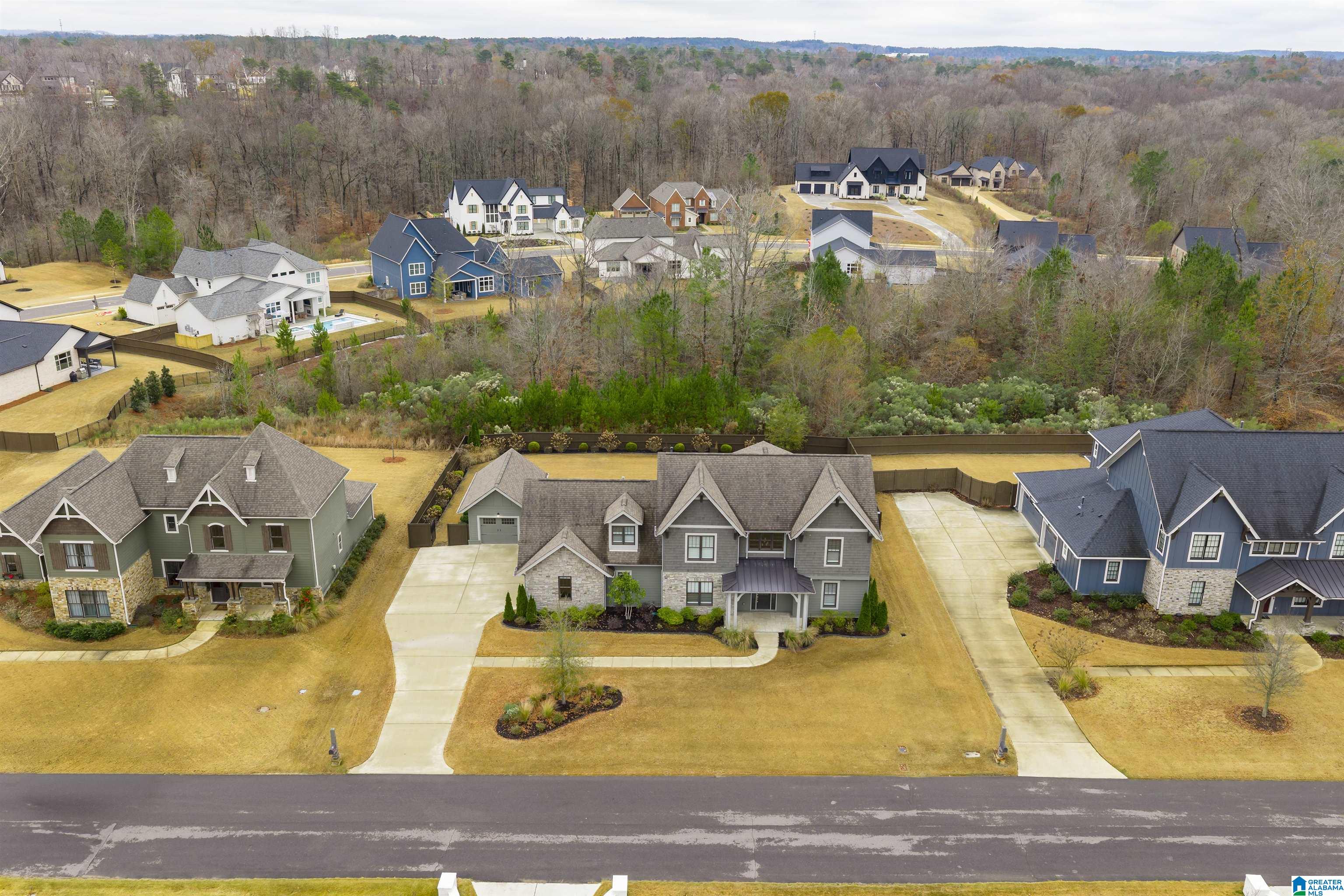 2744 BLACKRIDGE LANE