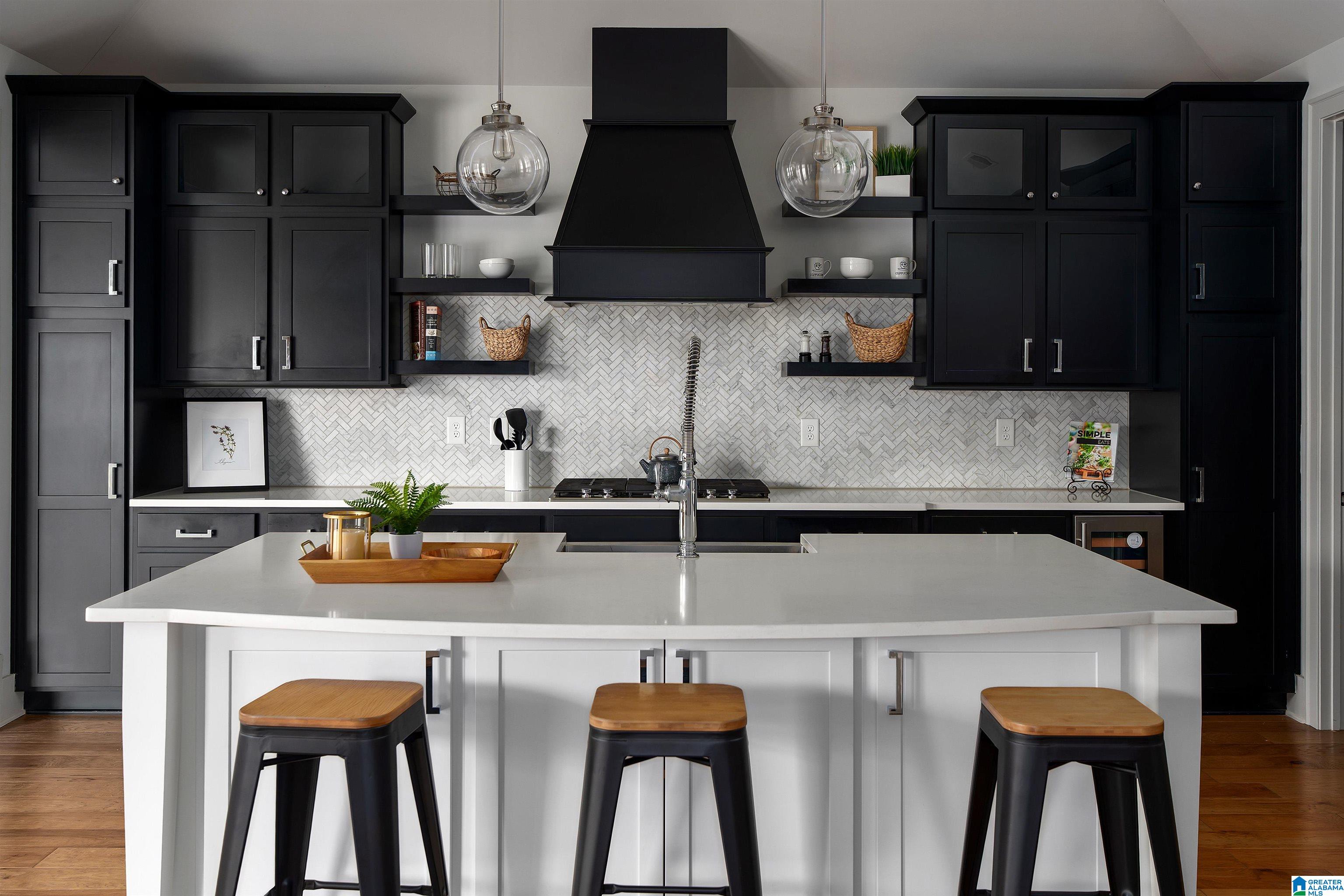 2744 BLACKRIDGE LANE