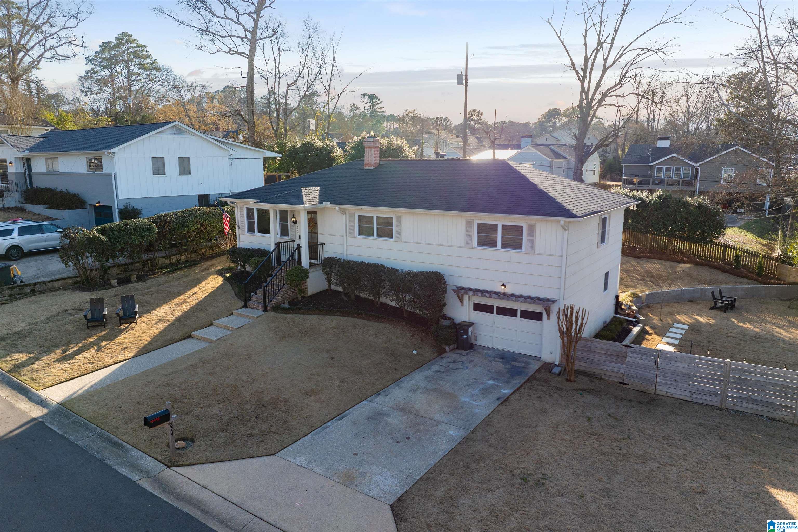 824 ACTON AVENUE