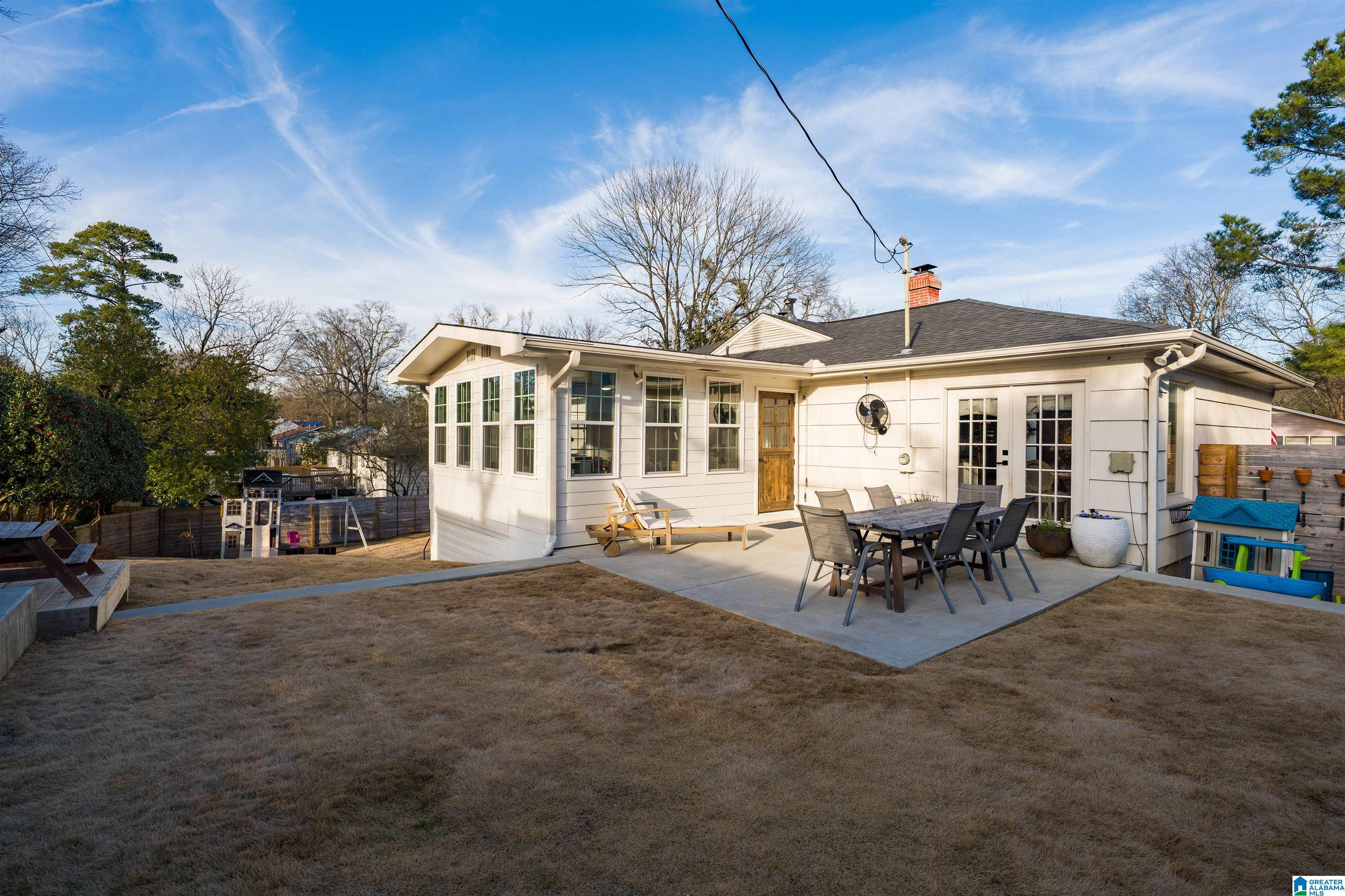 824 ACTON AVENUE