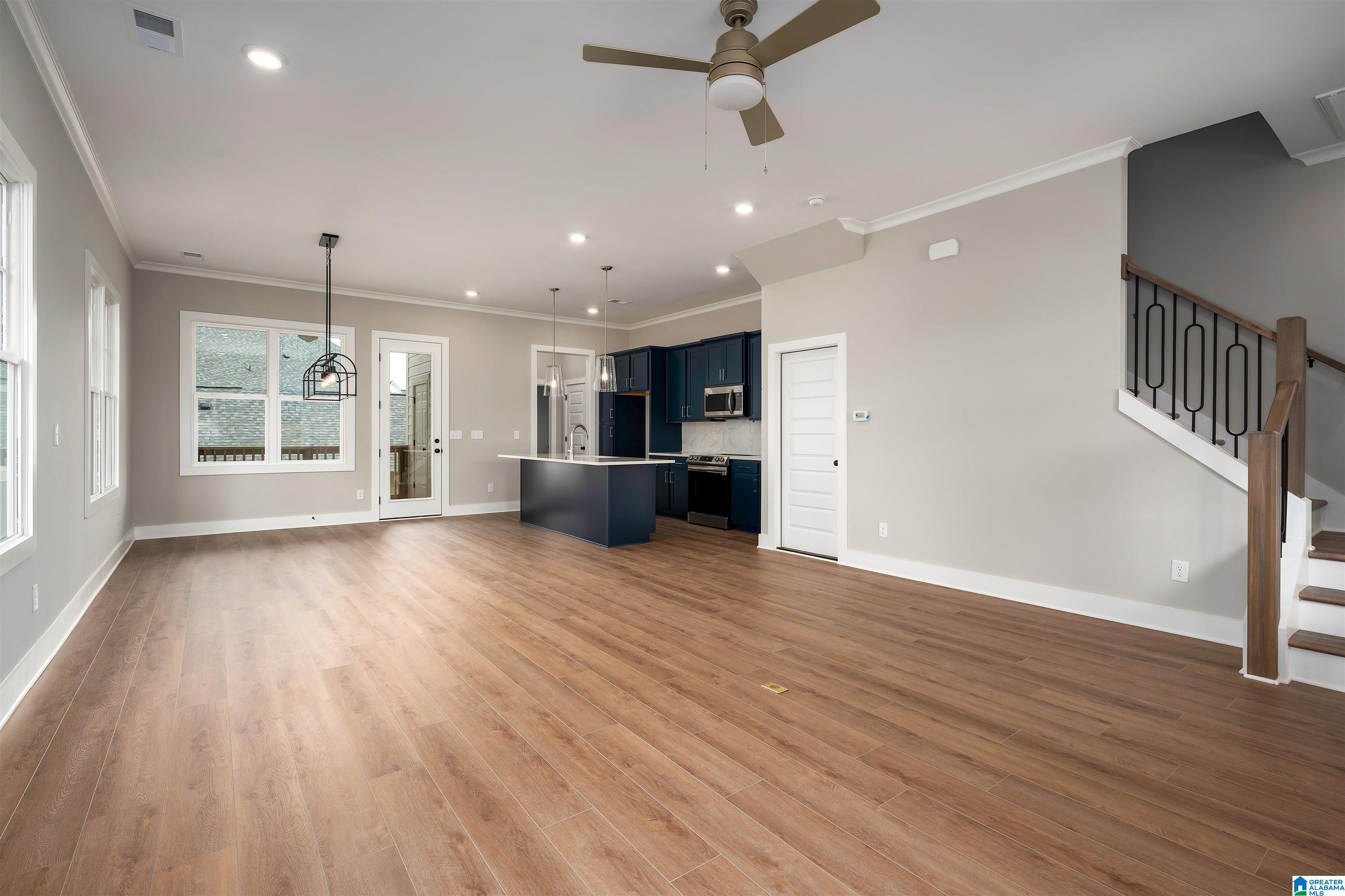 46524652 EVERLEE PARKWAY