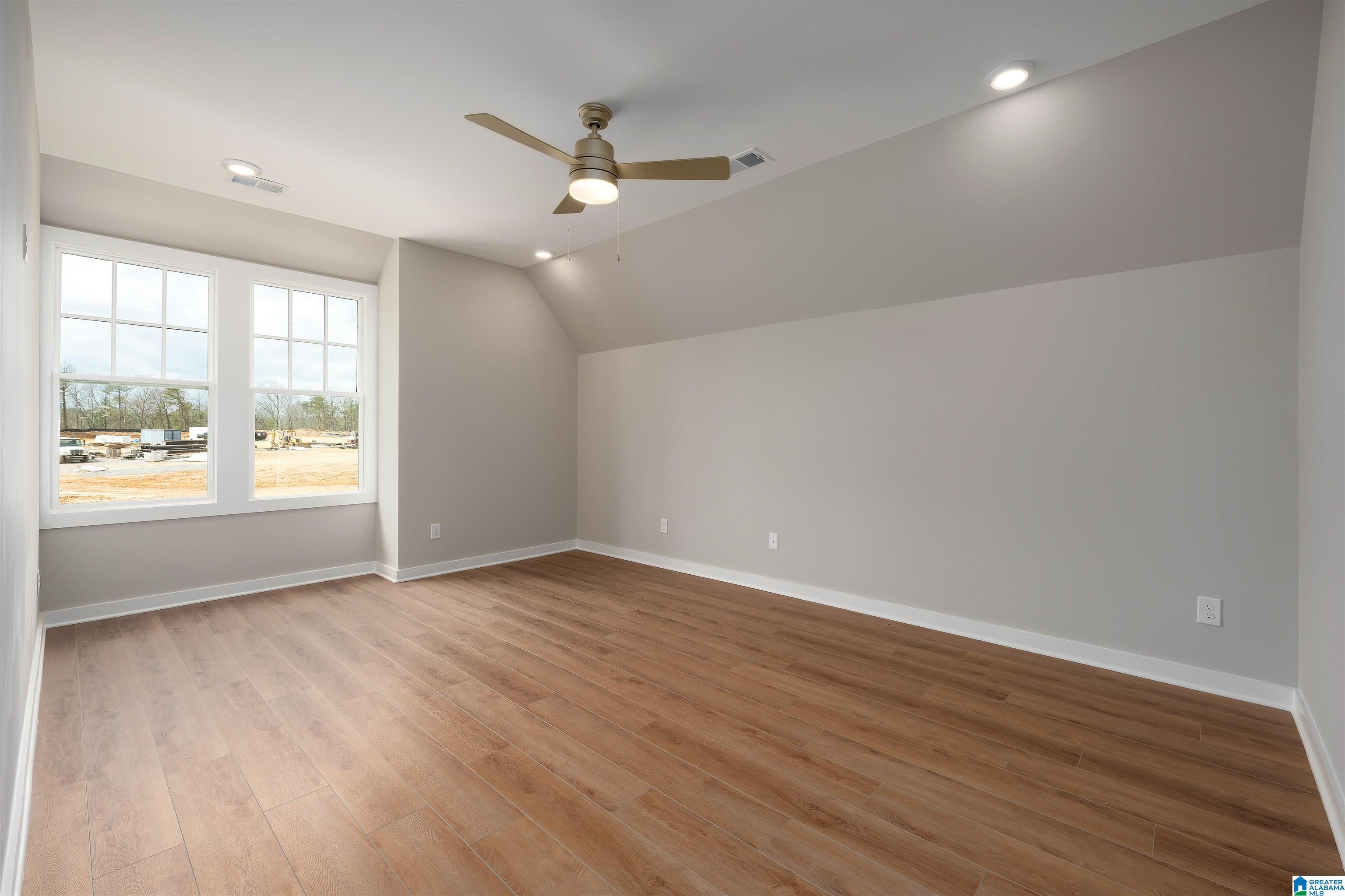 46524652 EVERLEE PARKWAY