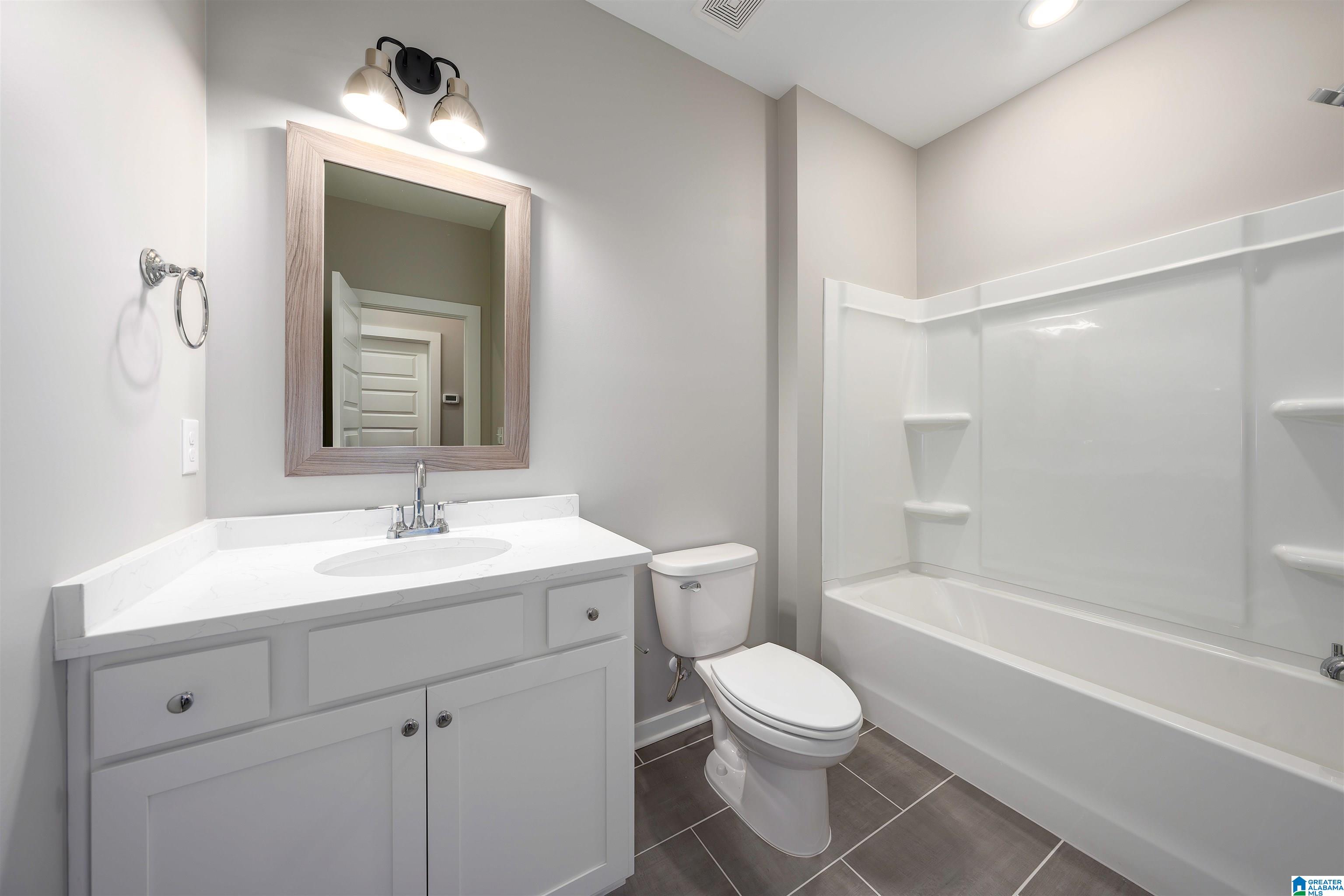 46524652 EVERLEE PARKWAY