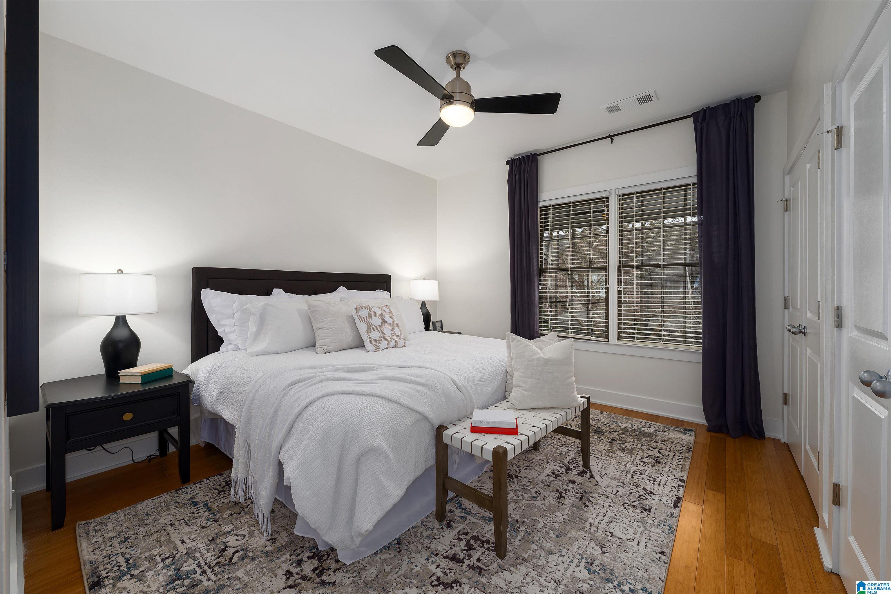 1103 BARRISTERS COURT