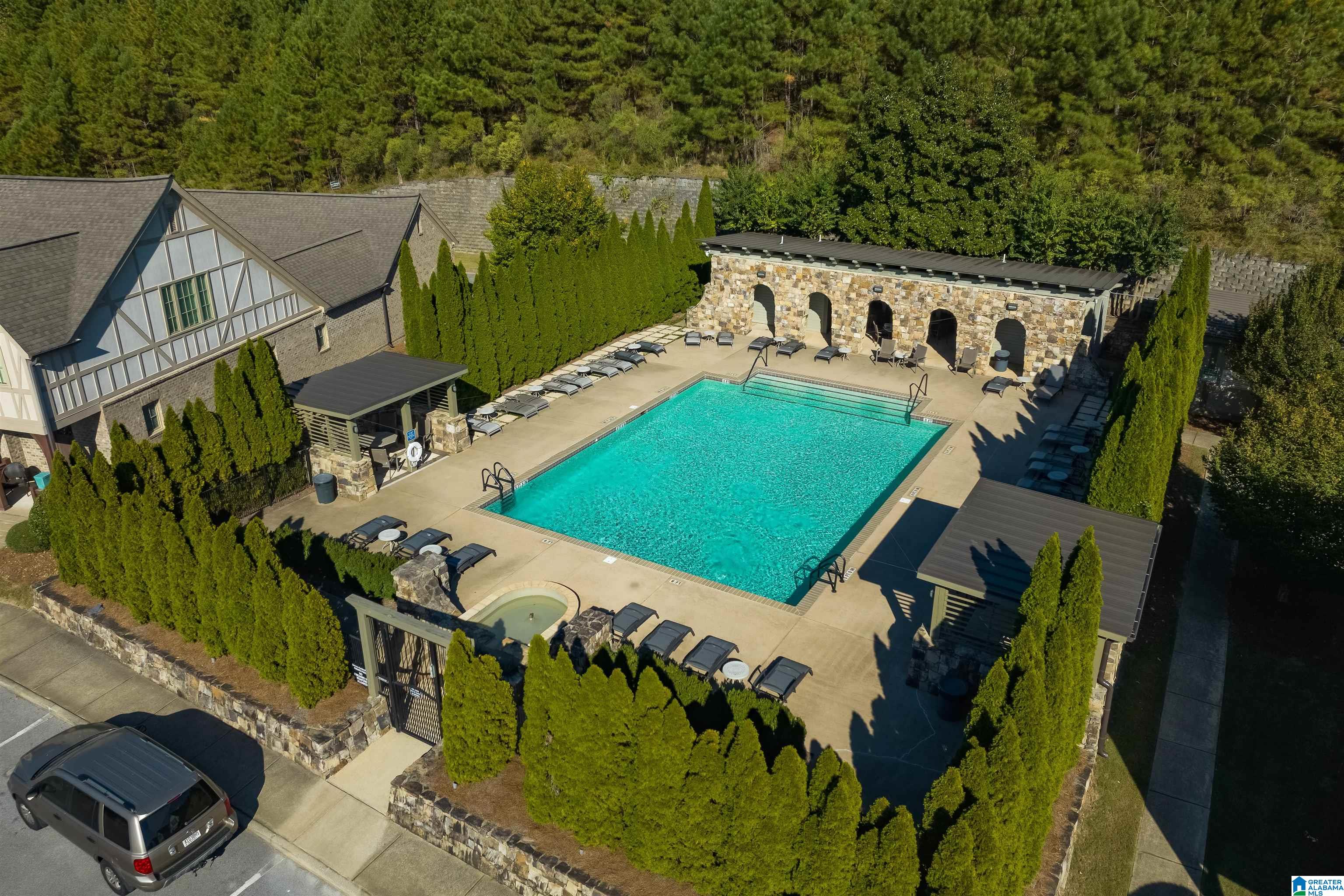 1103 BARRISTERS COURT