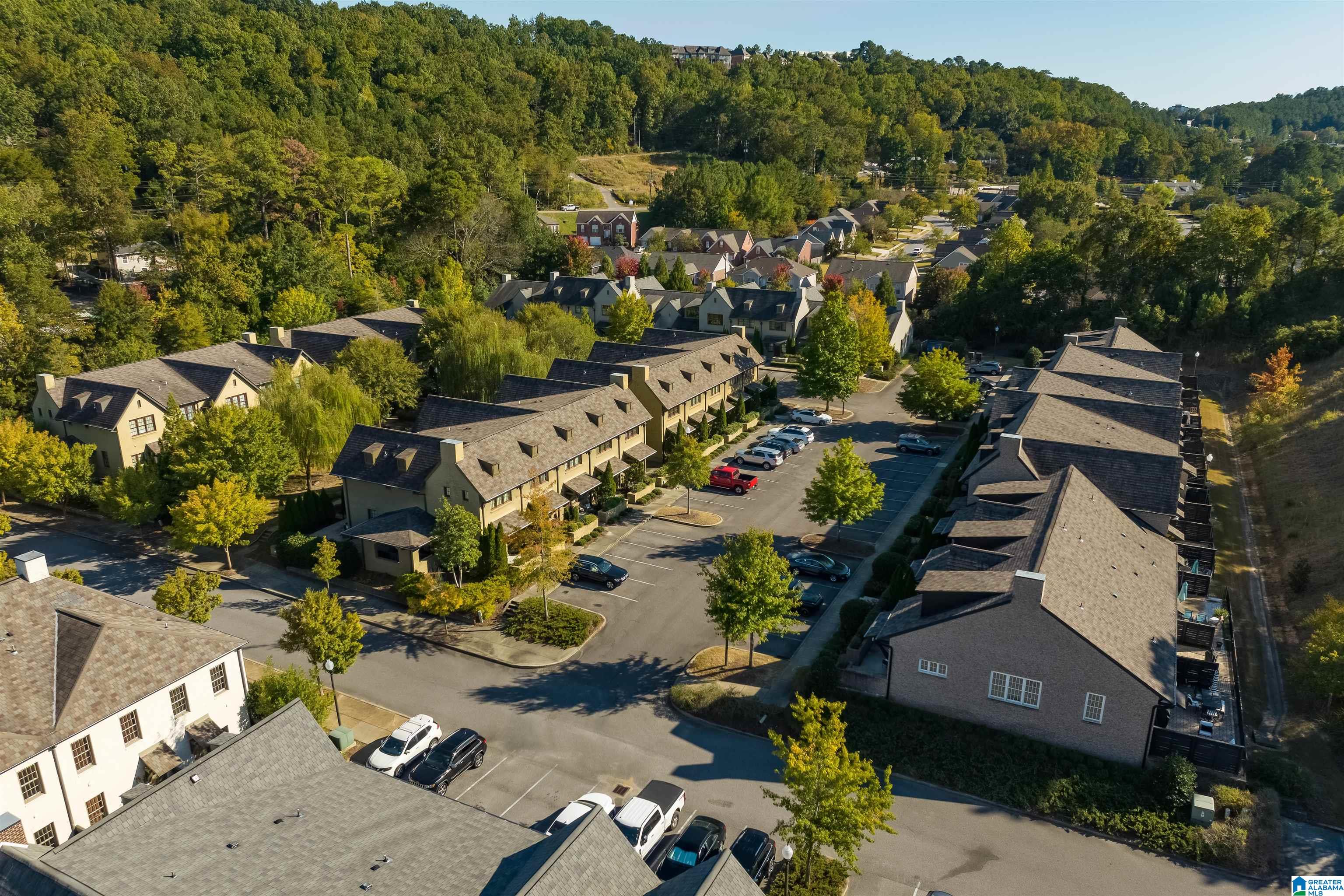 1103 BARRISTERS COURT