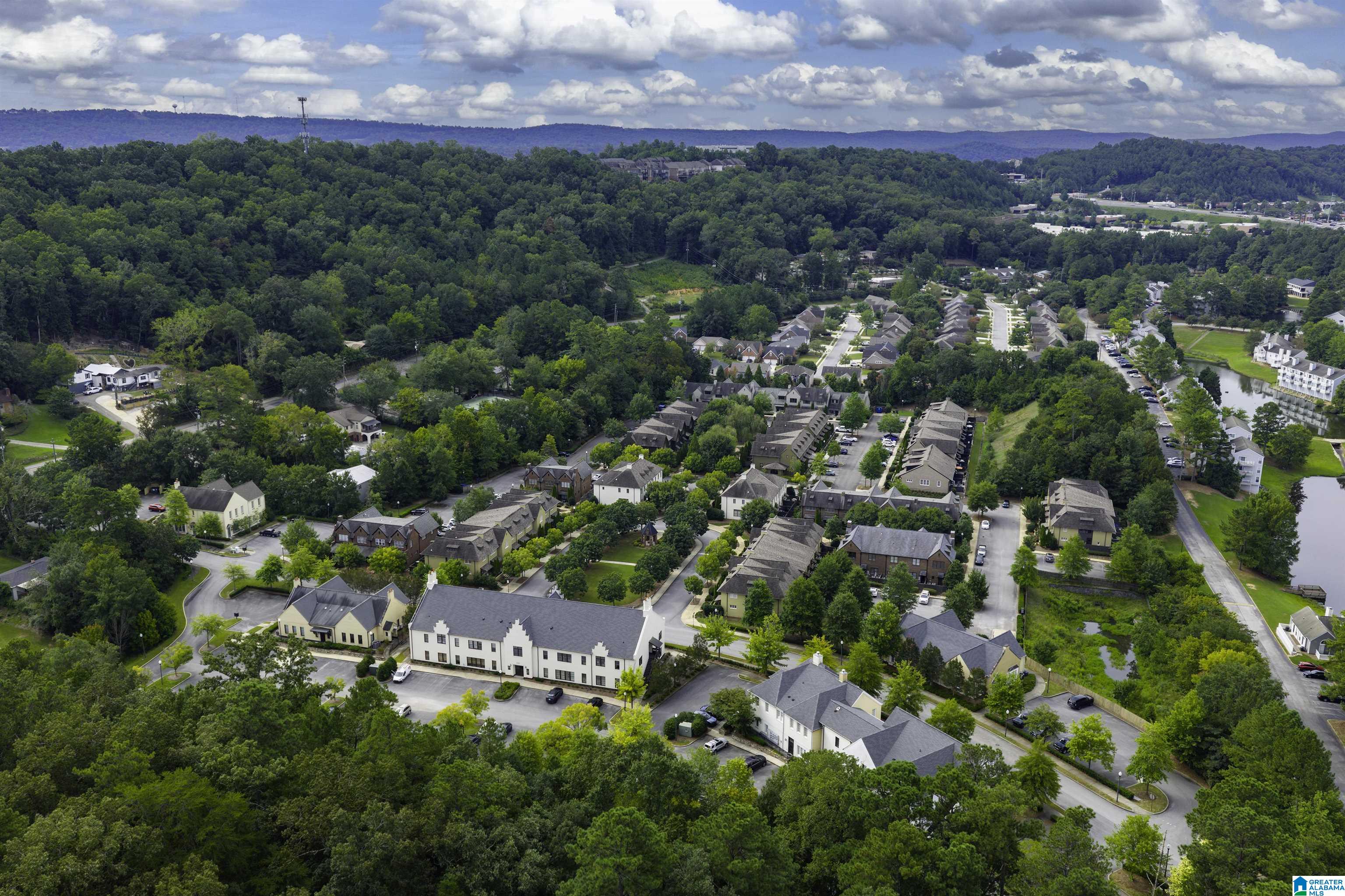 1103 BARRISTERS COURT