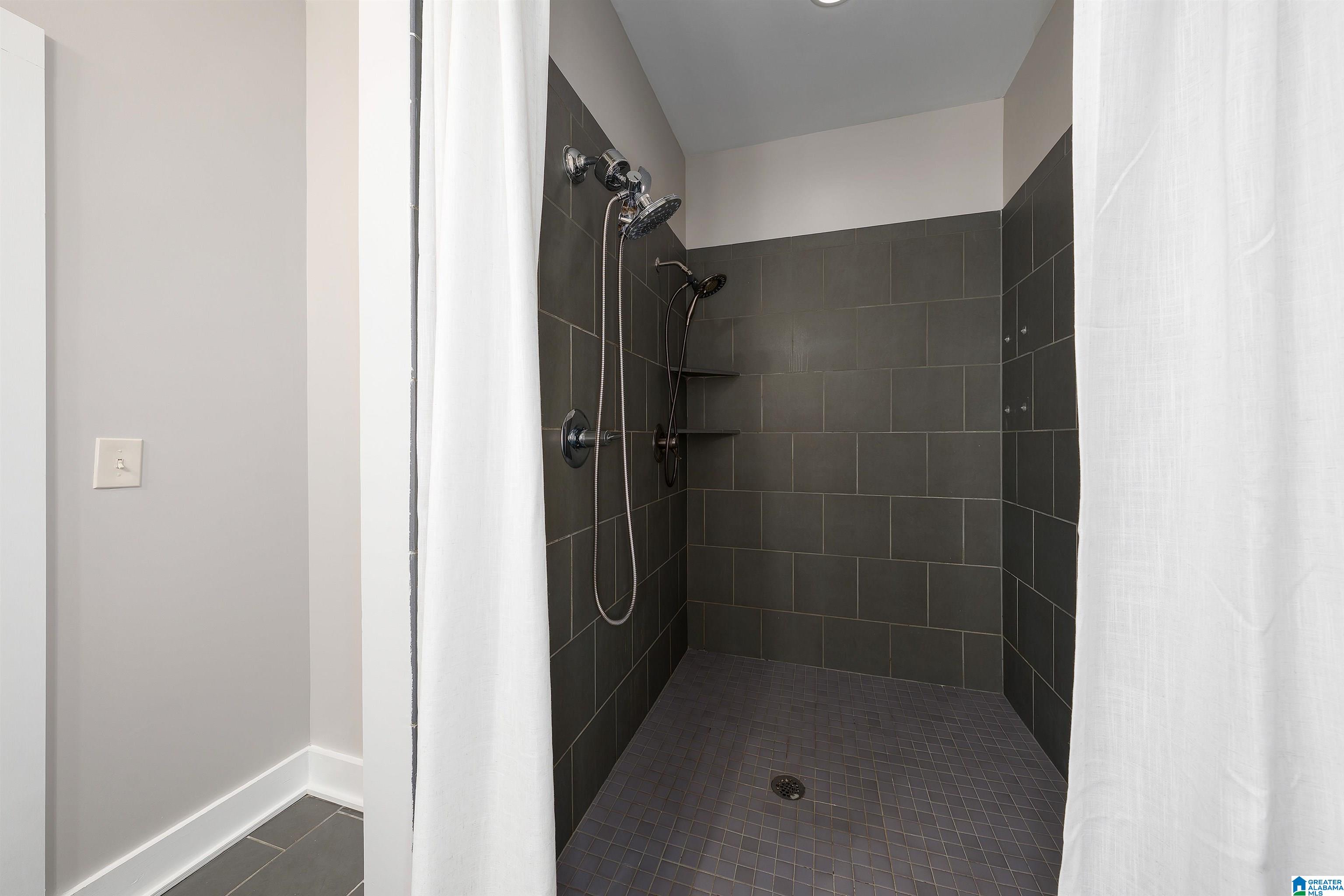 1103 BARRISTERS COURT