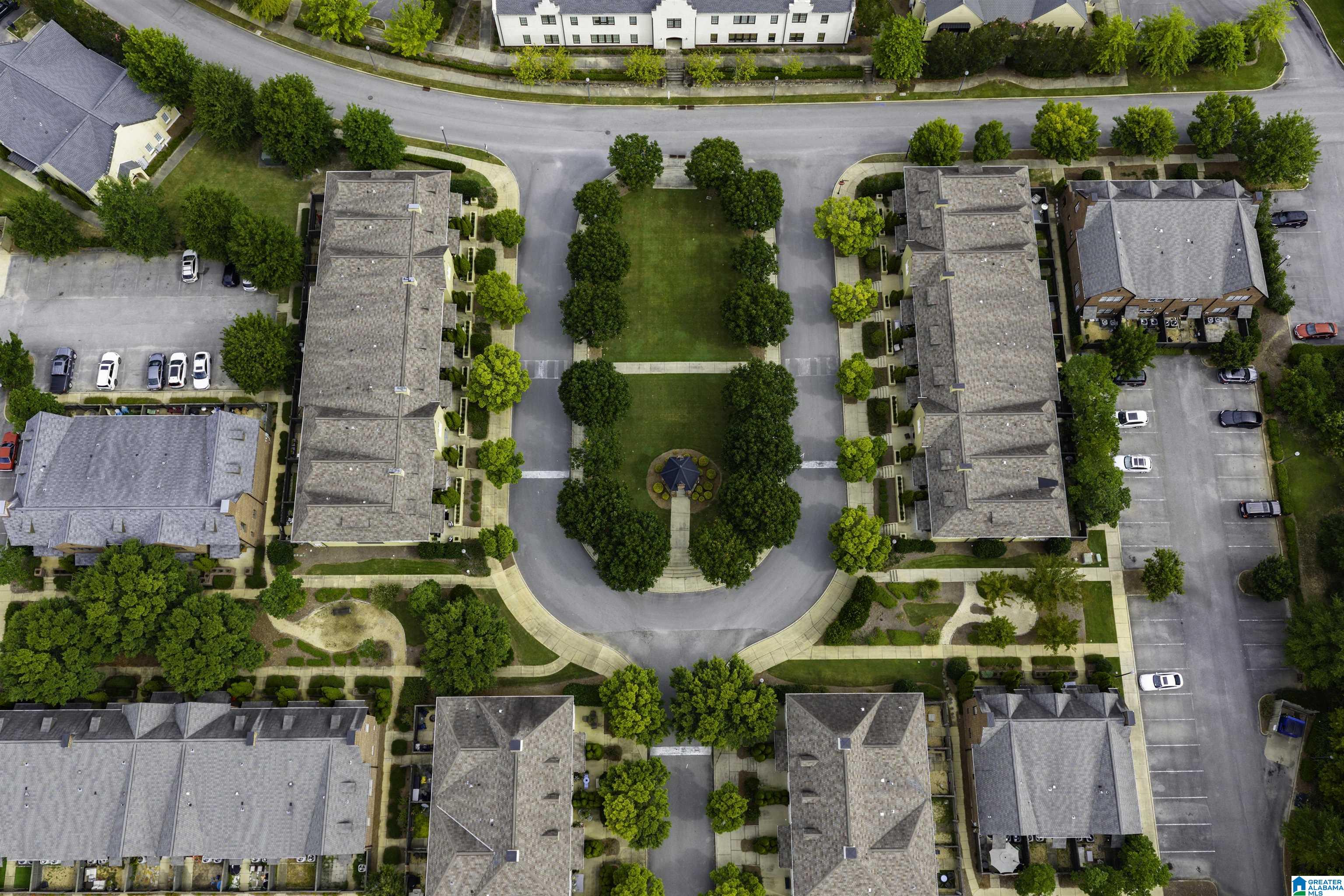 1103 BARRISTERS COURT