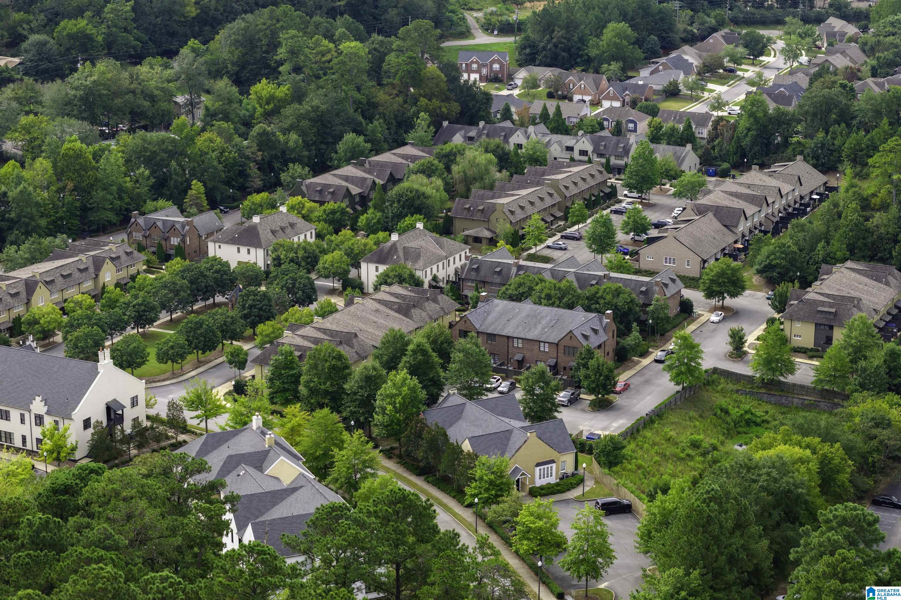 1103 BARRISTERS COURT