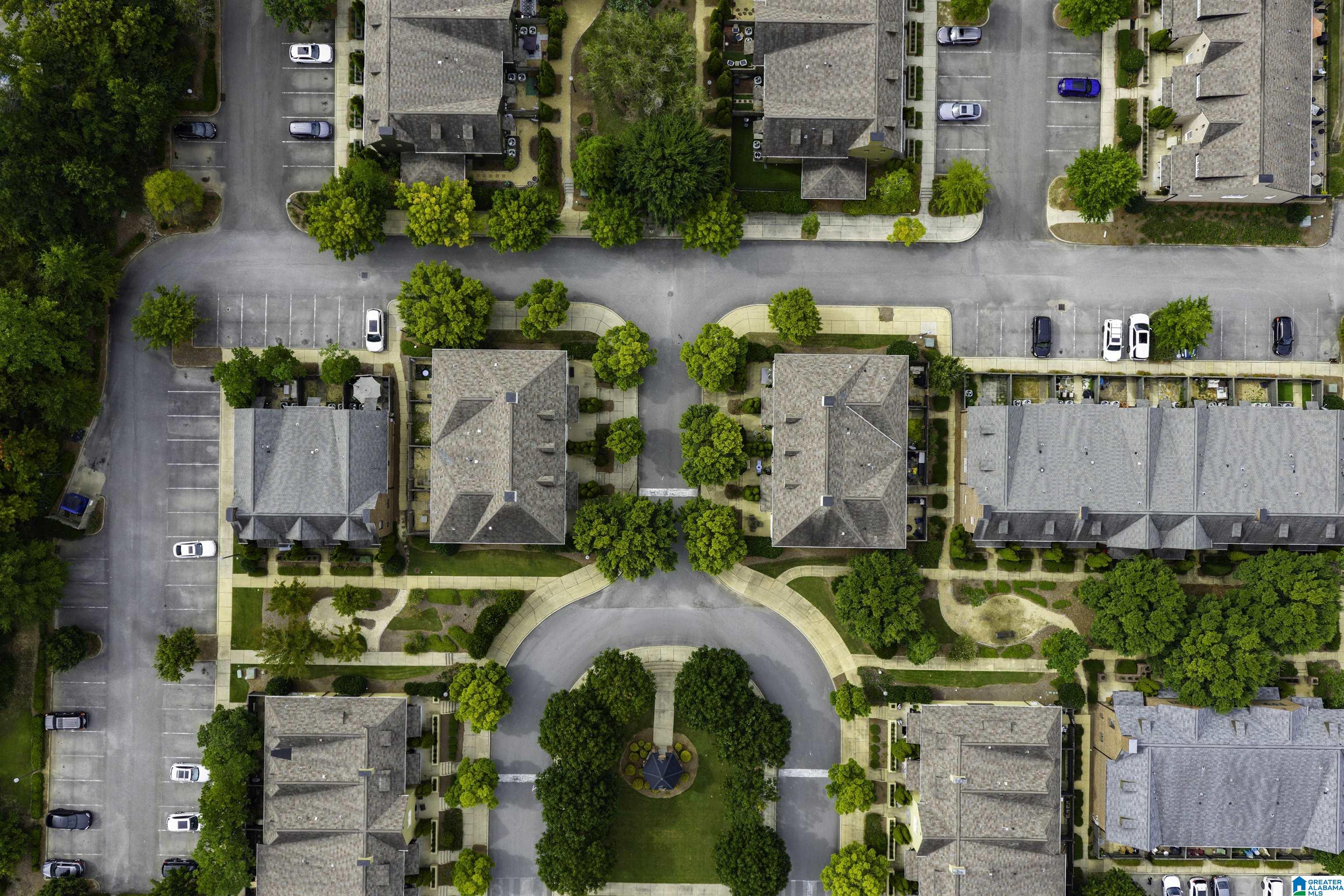 1103 BARRISTERS COURT