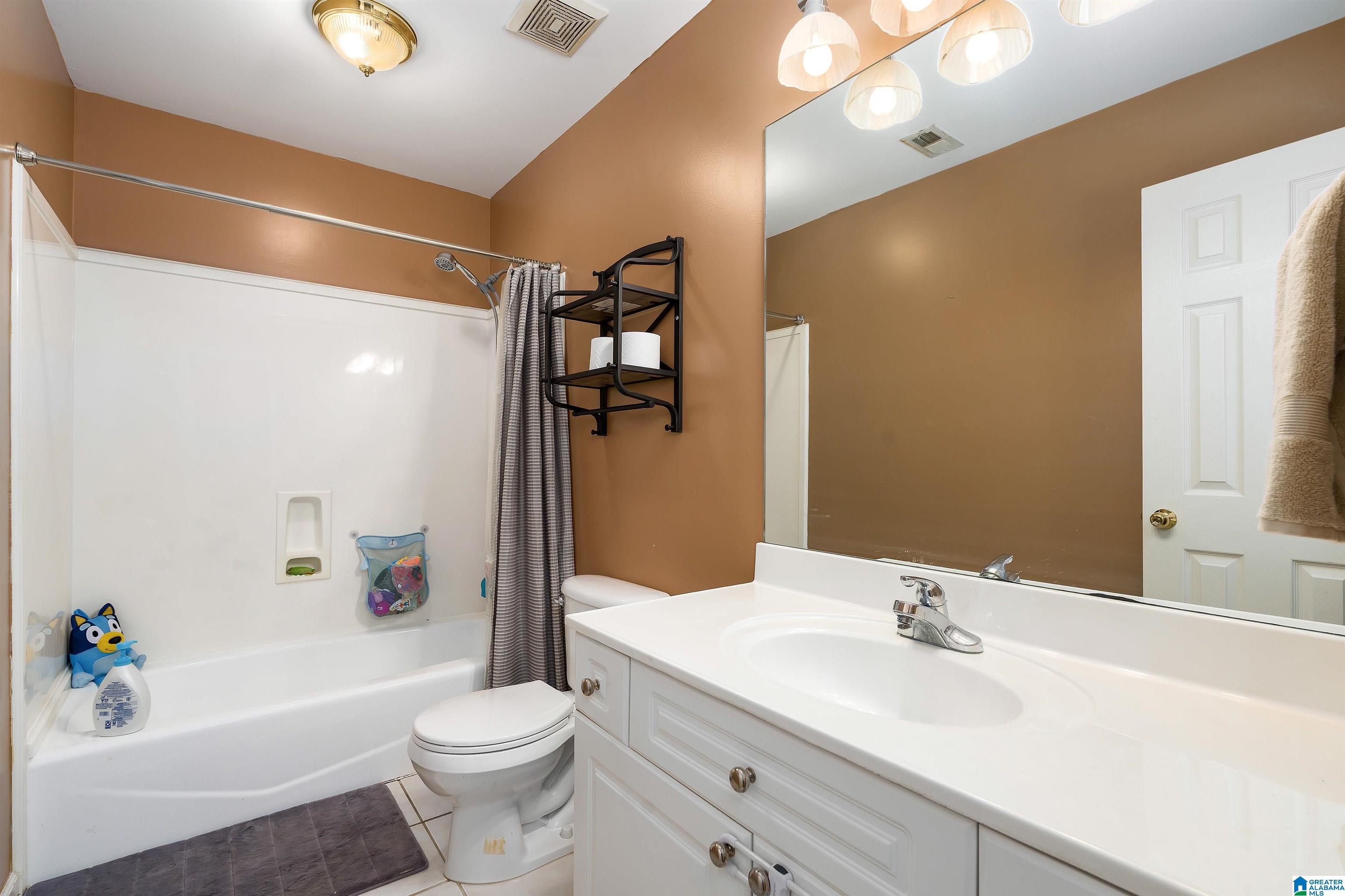 114 CHESTNUT FOREST CIRCLE