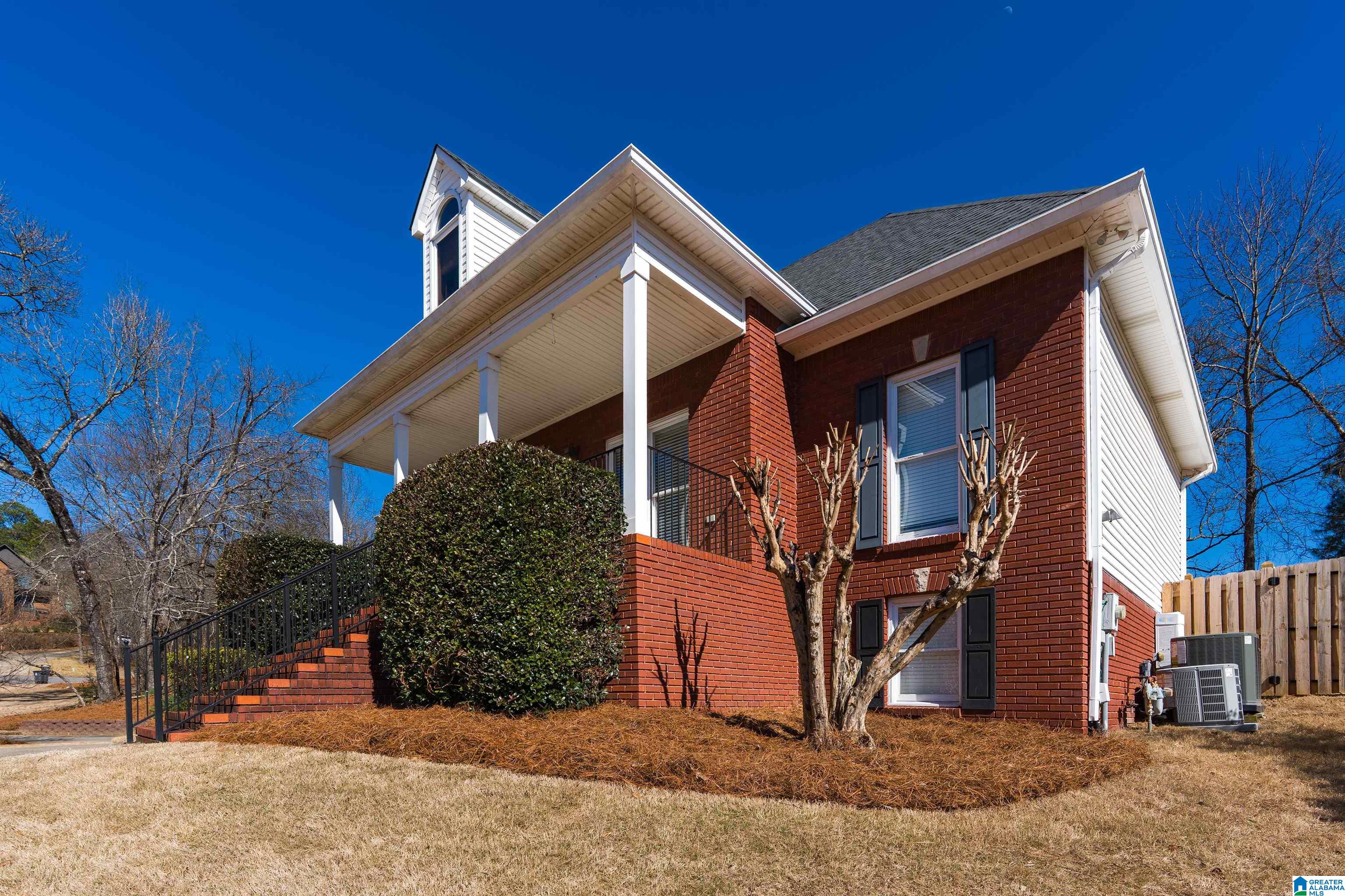 114 CHESTNUT FOREST CIRCLE