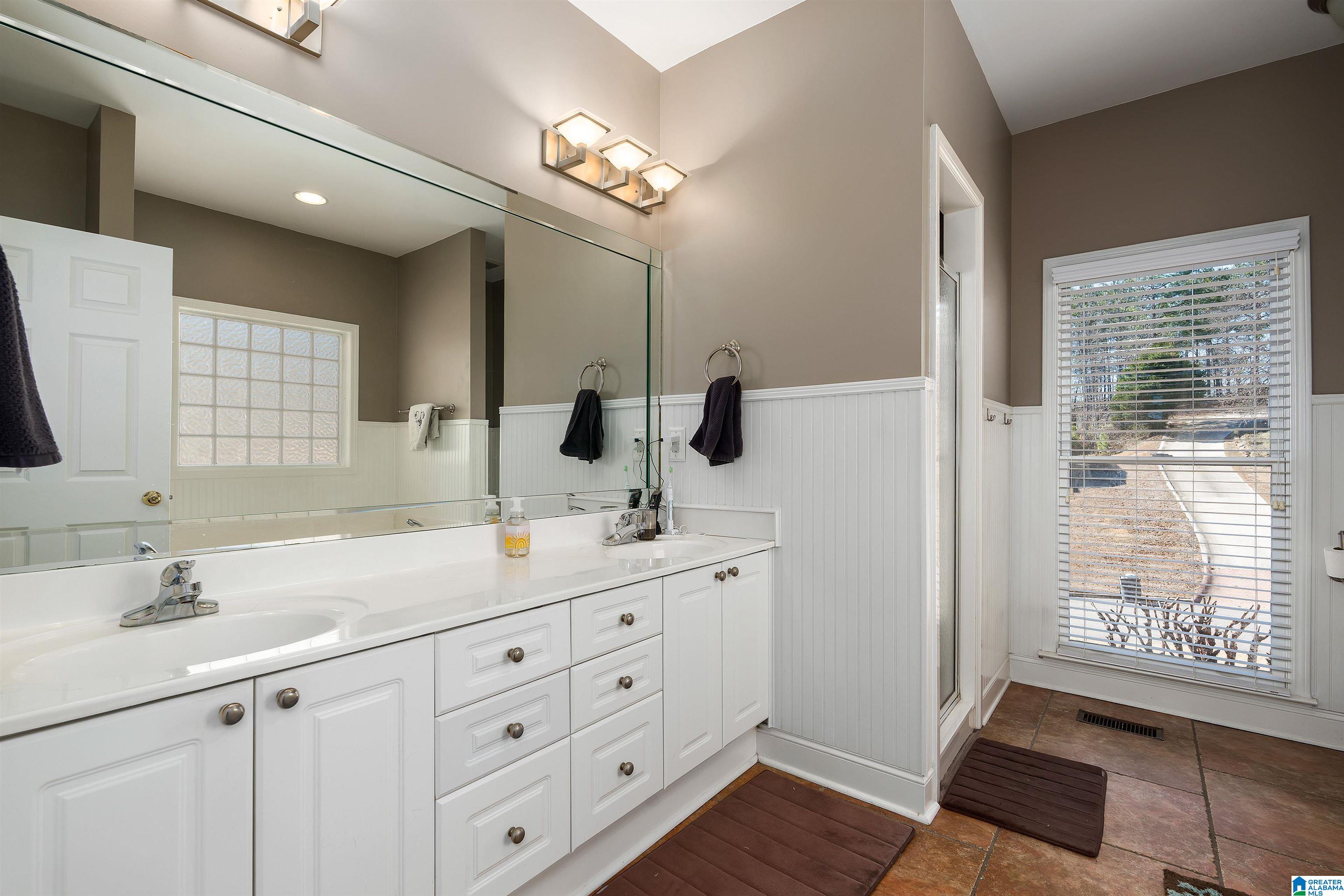 114 CHESTNUT FOREST CIRCLE