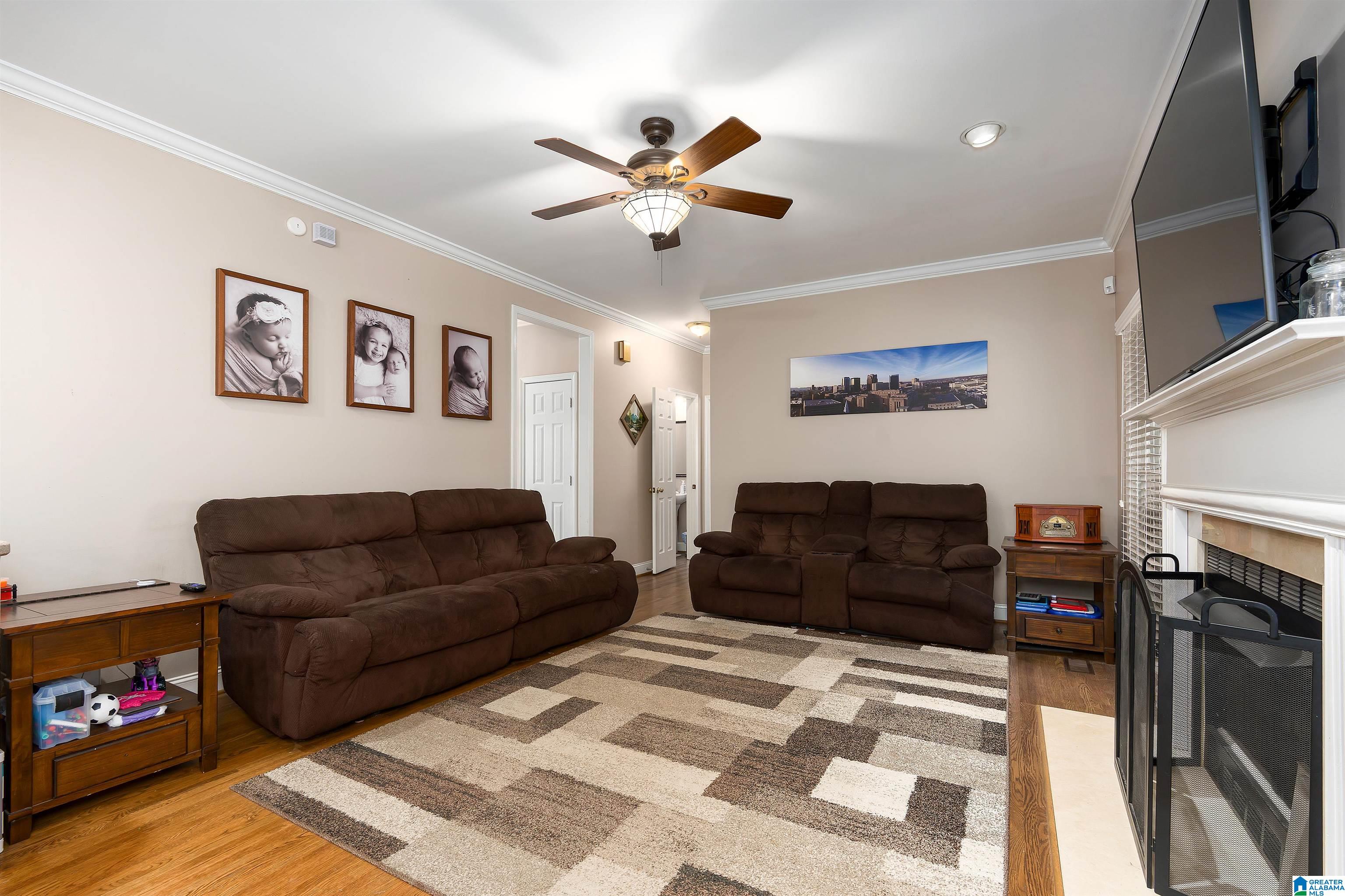 114 CHESTNUT FOREST CIRCLE