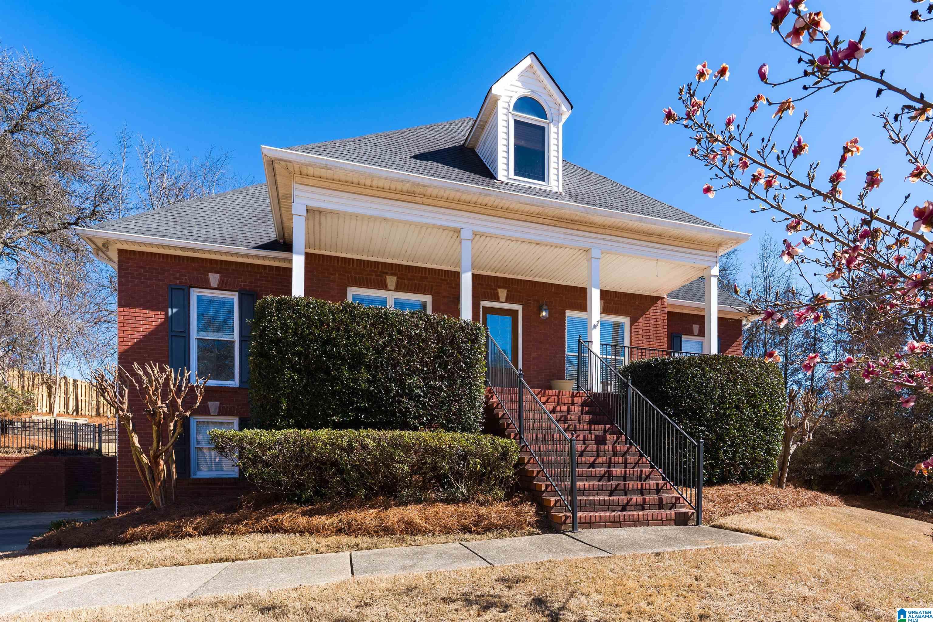 114 CHESTNUT FOREST CIRCLE