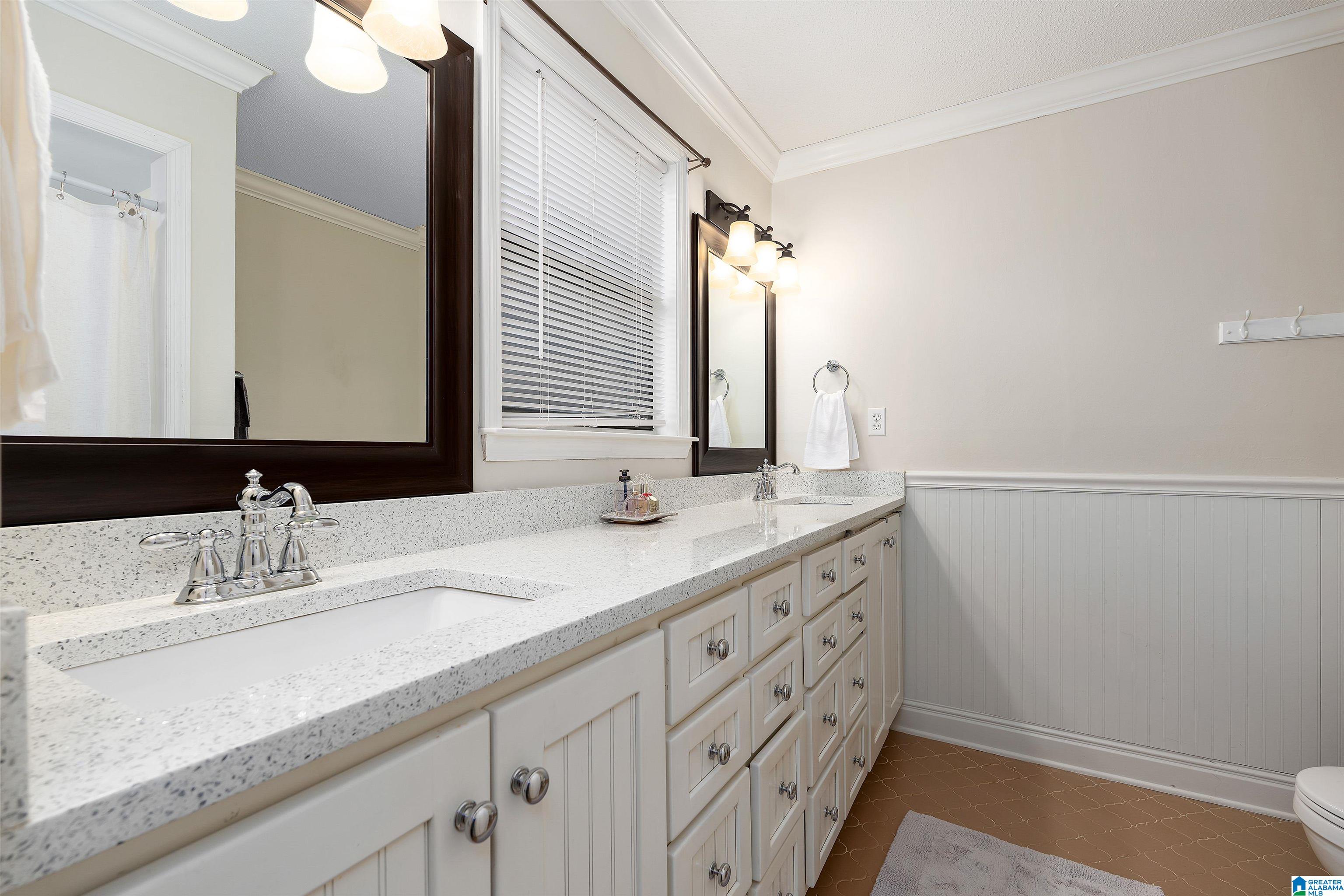 322 SOUTHERN HILLS DRIVE