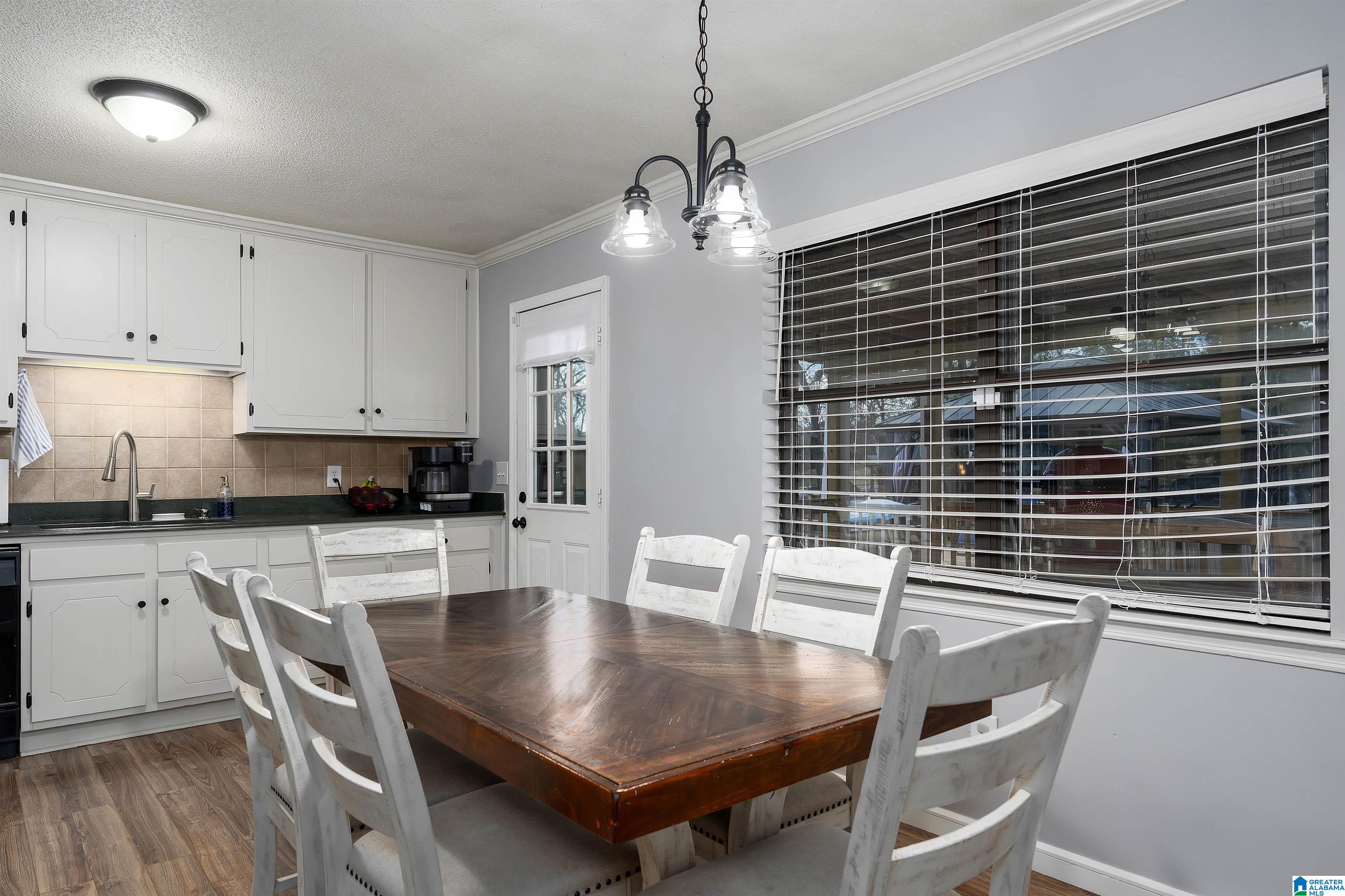 322 SOUTHERN HILLS DRIVE