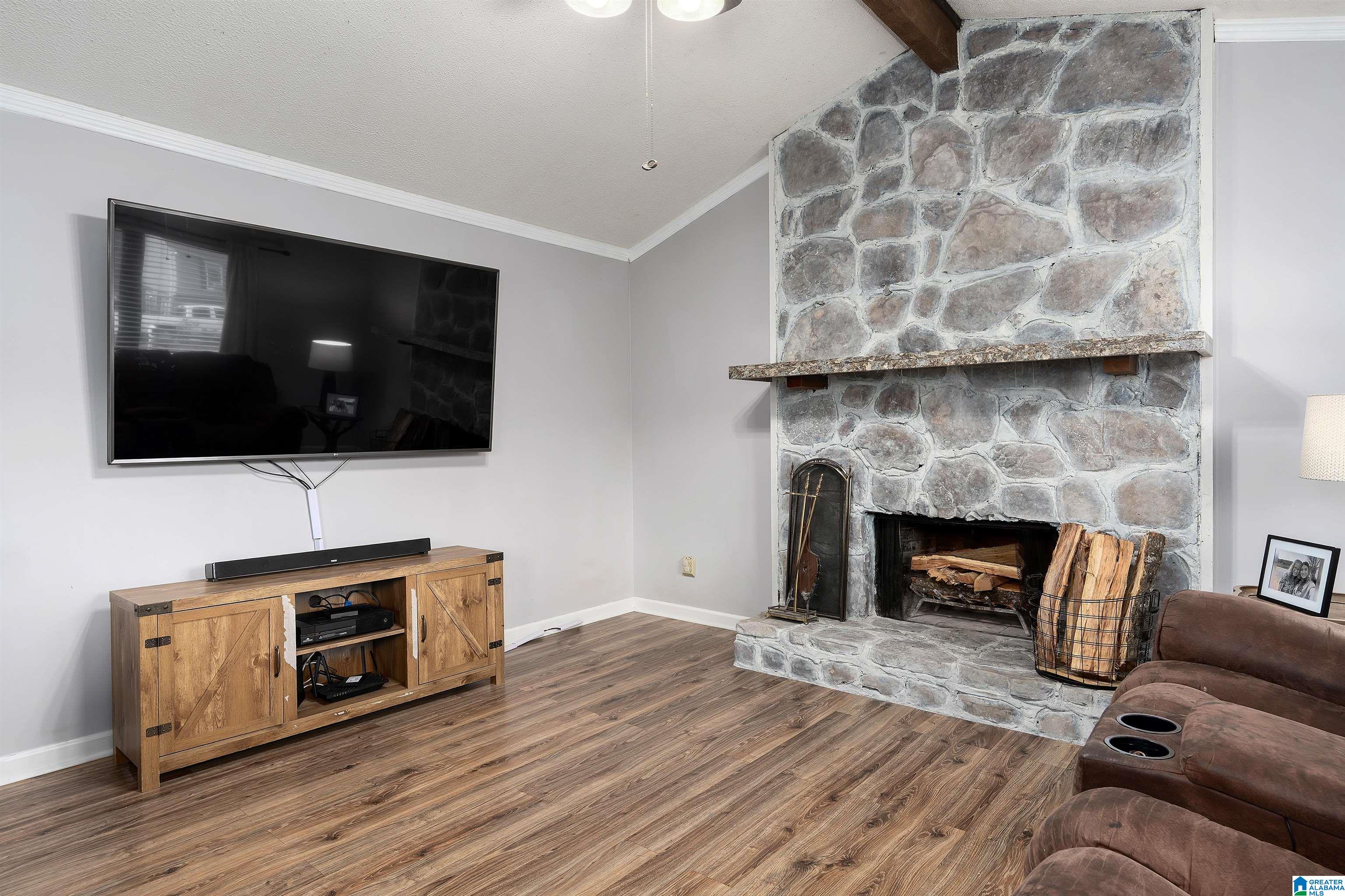 322 SOUTHERN HILLS DRIVE