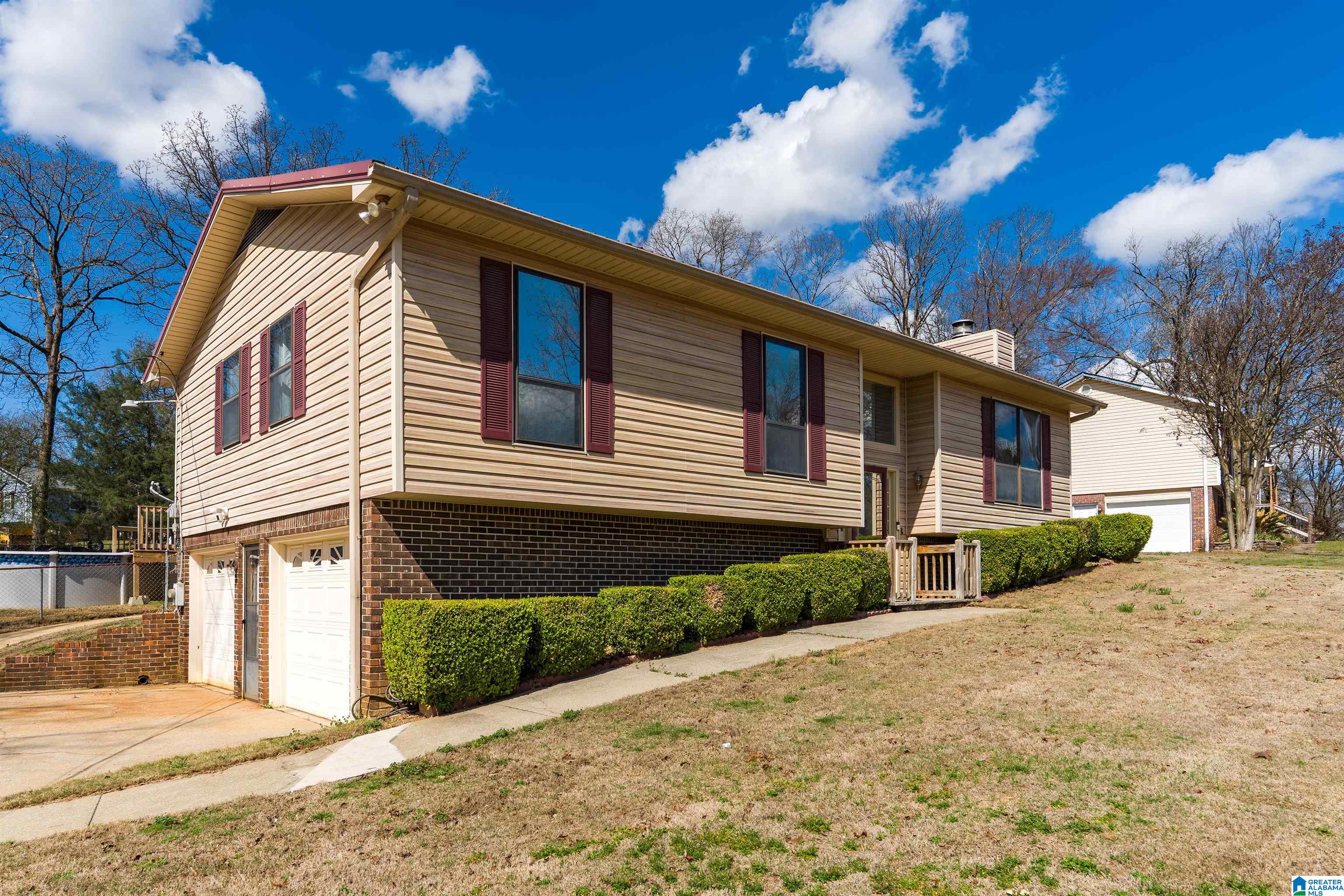 322 SOUTHERN HILLS DRIVE