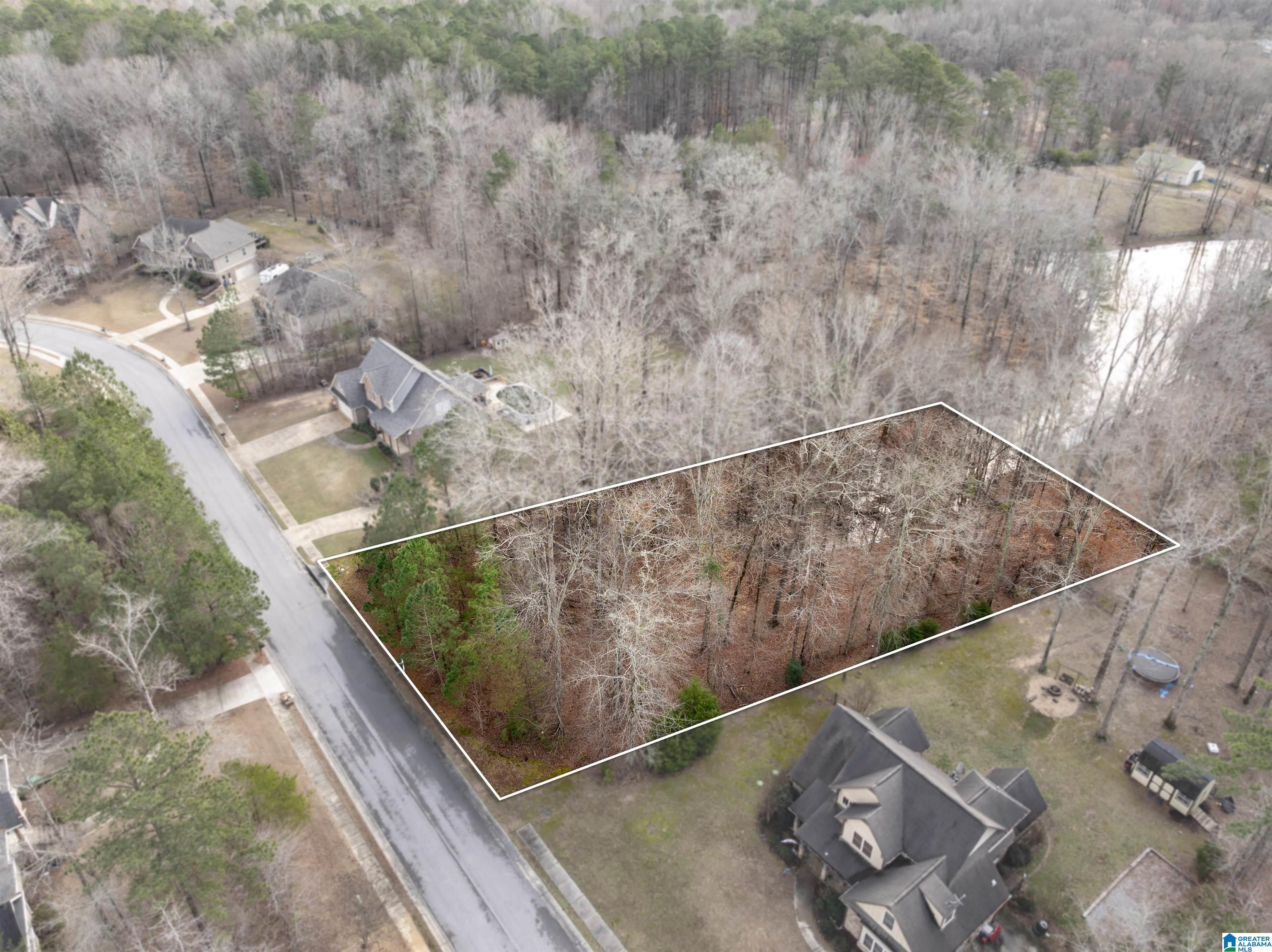135 GLENSTONE DRIVE 16
