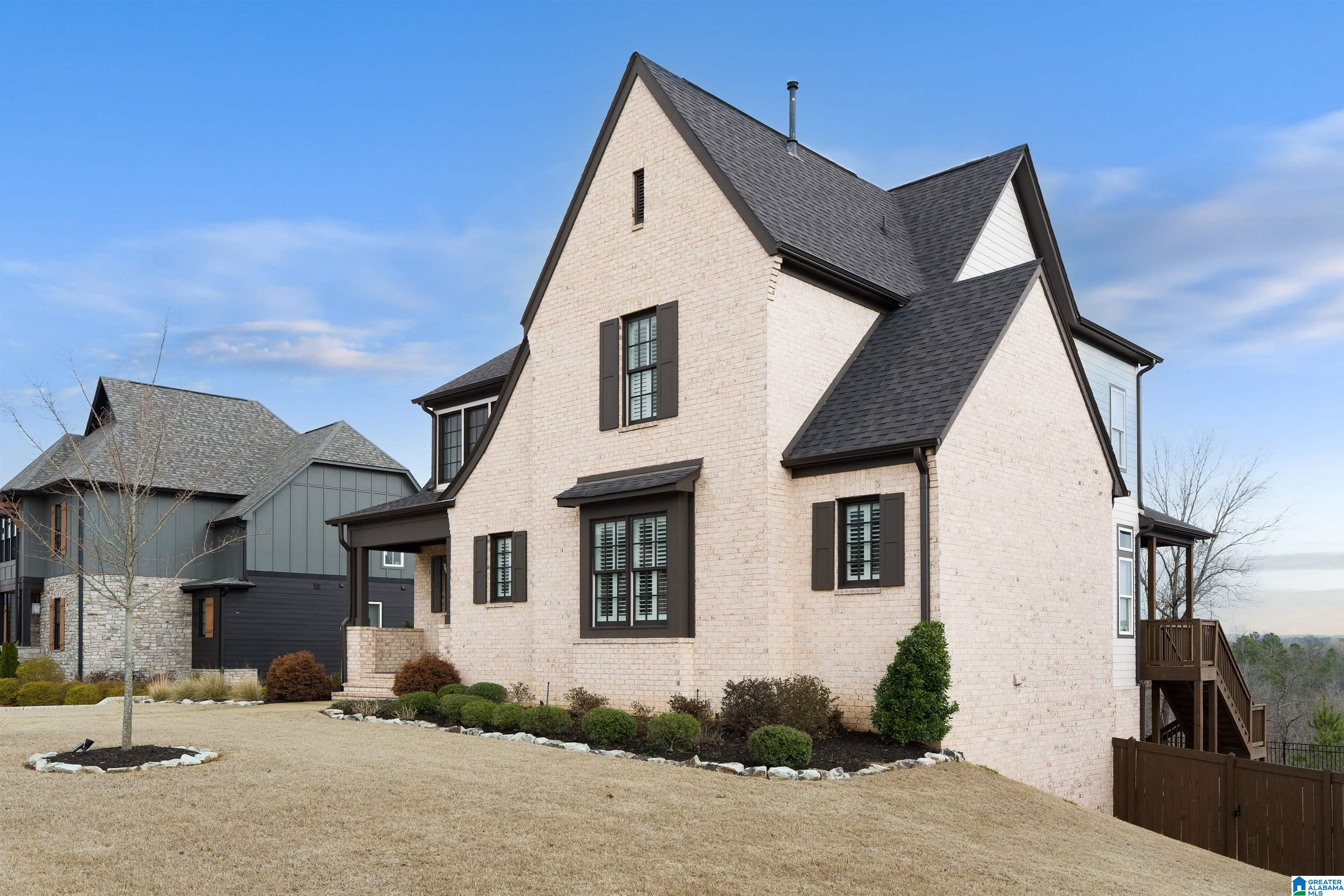 1903 BLACKRIDGE ROAD