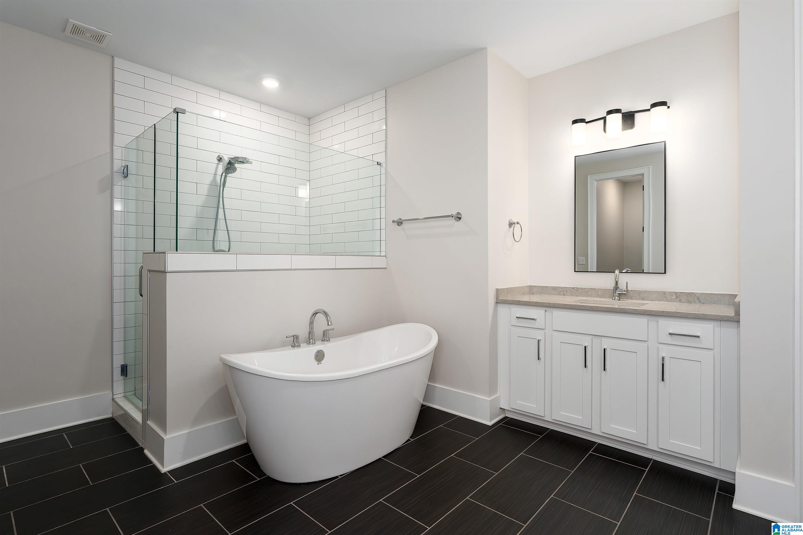 1903 BLACKRIDGE ROAD