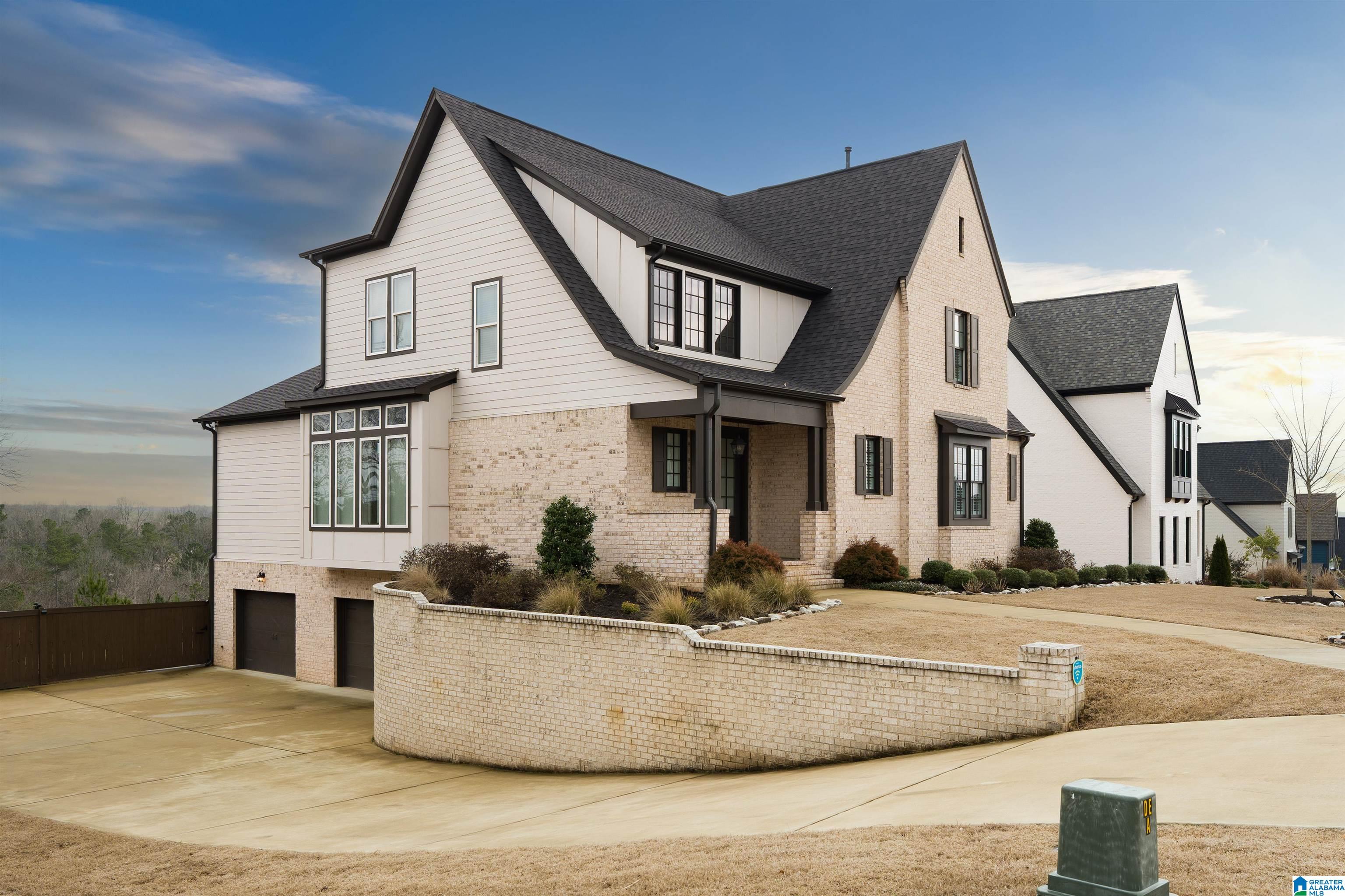 1903 BLACKRIDGE ROAD