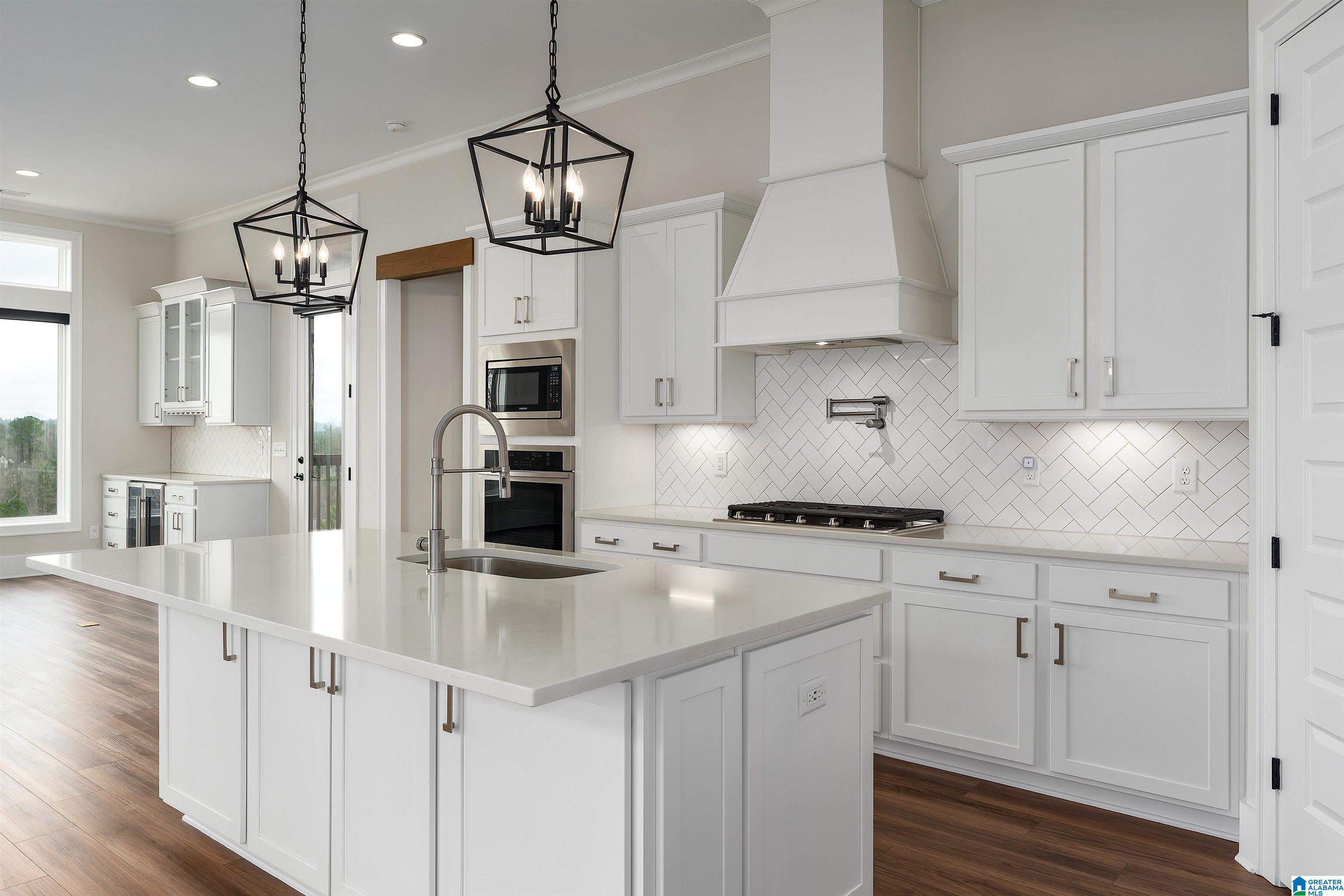 1903 BLACKRIDGE ROAD