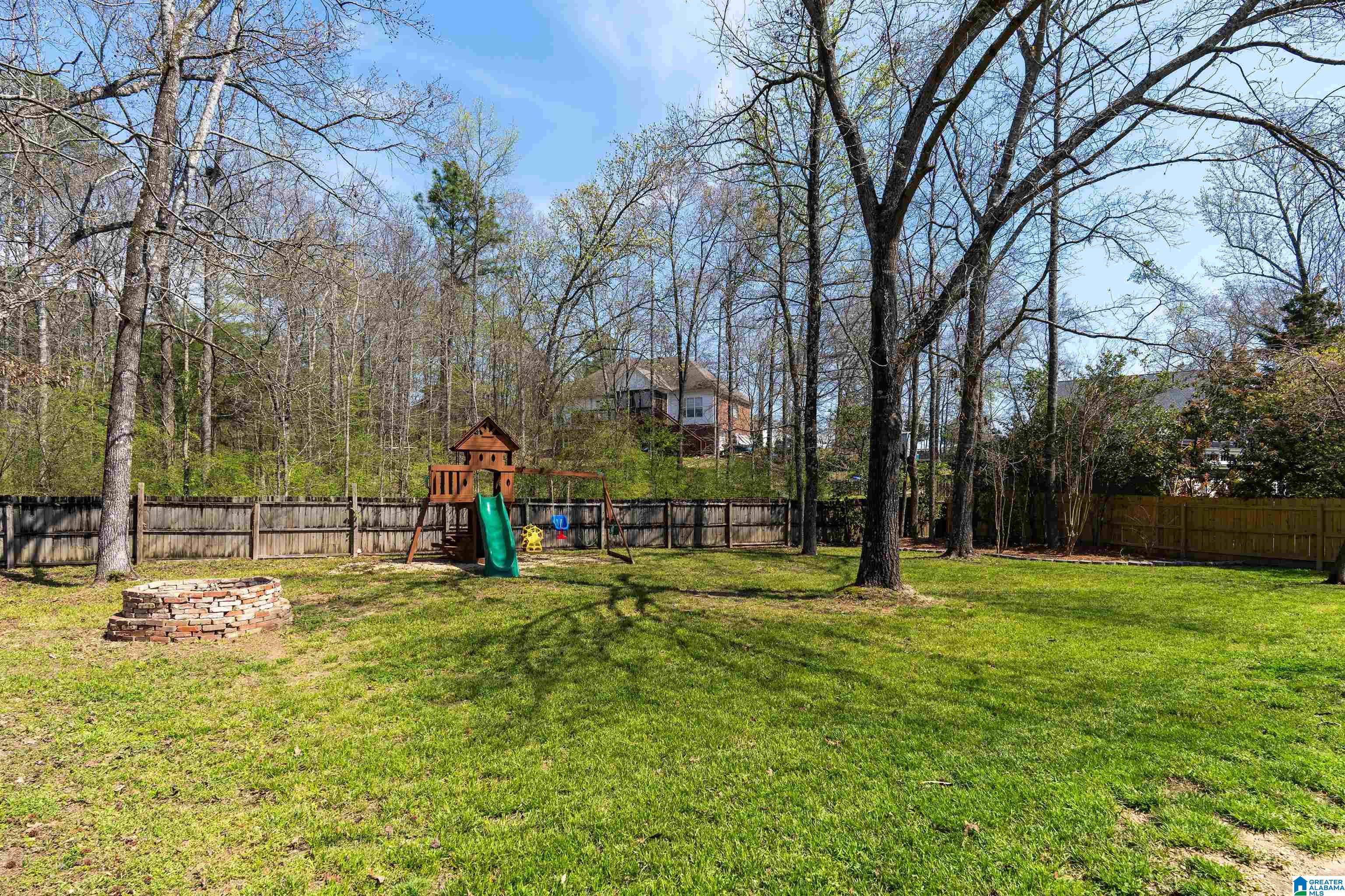304 WYNLAKE CIRCLE