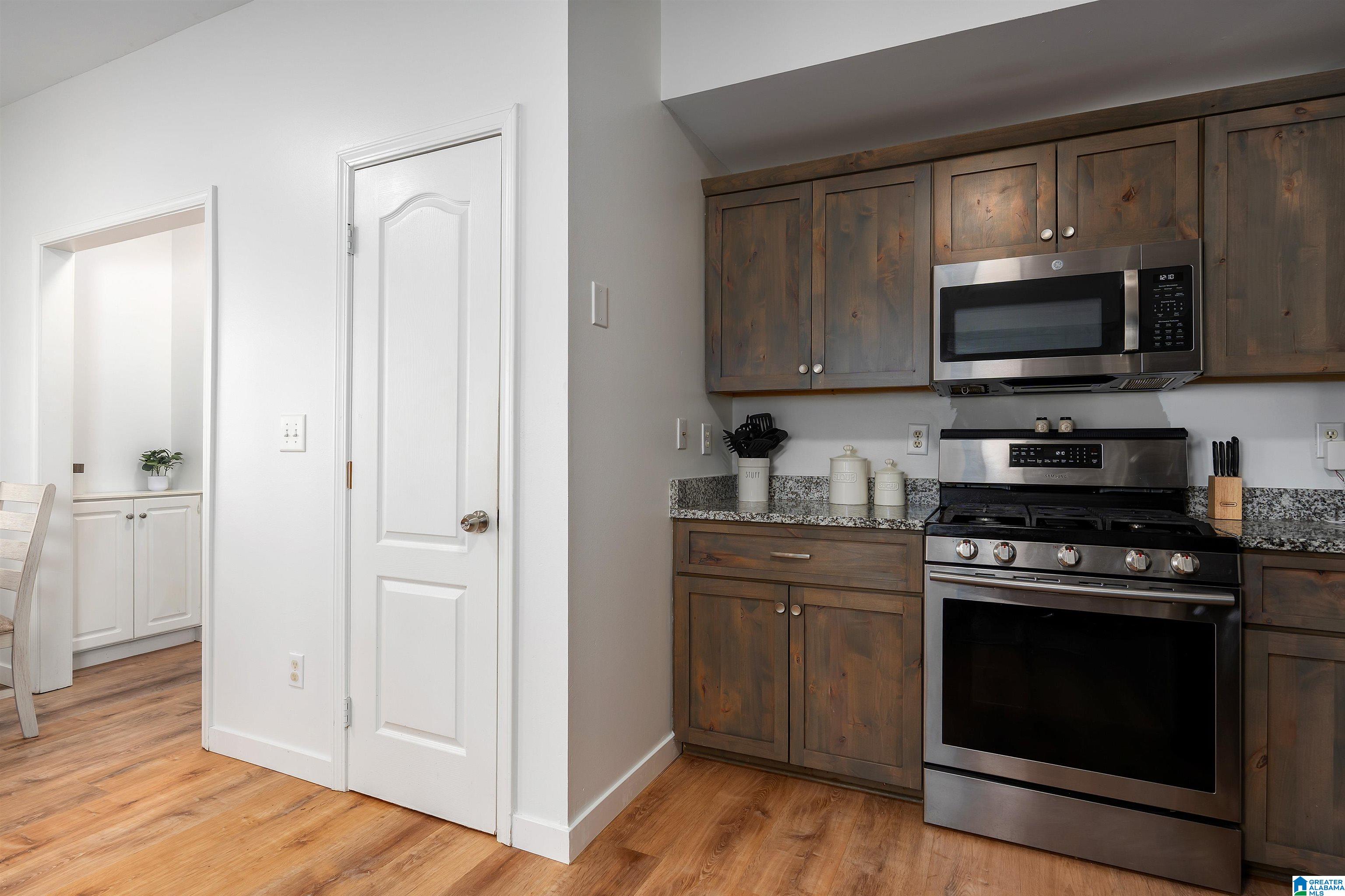 304 WYNLAKE CIRCLE