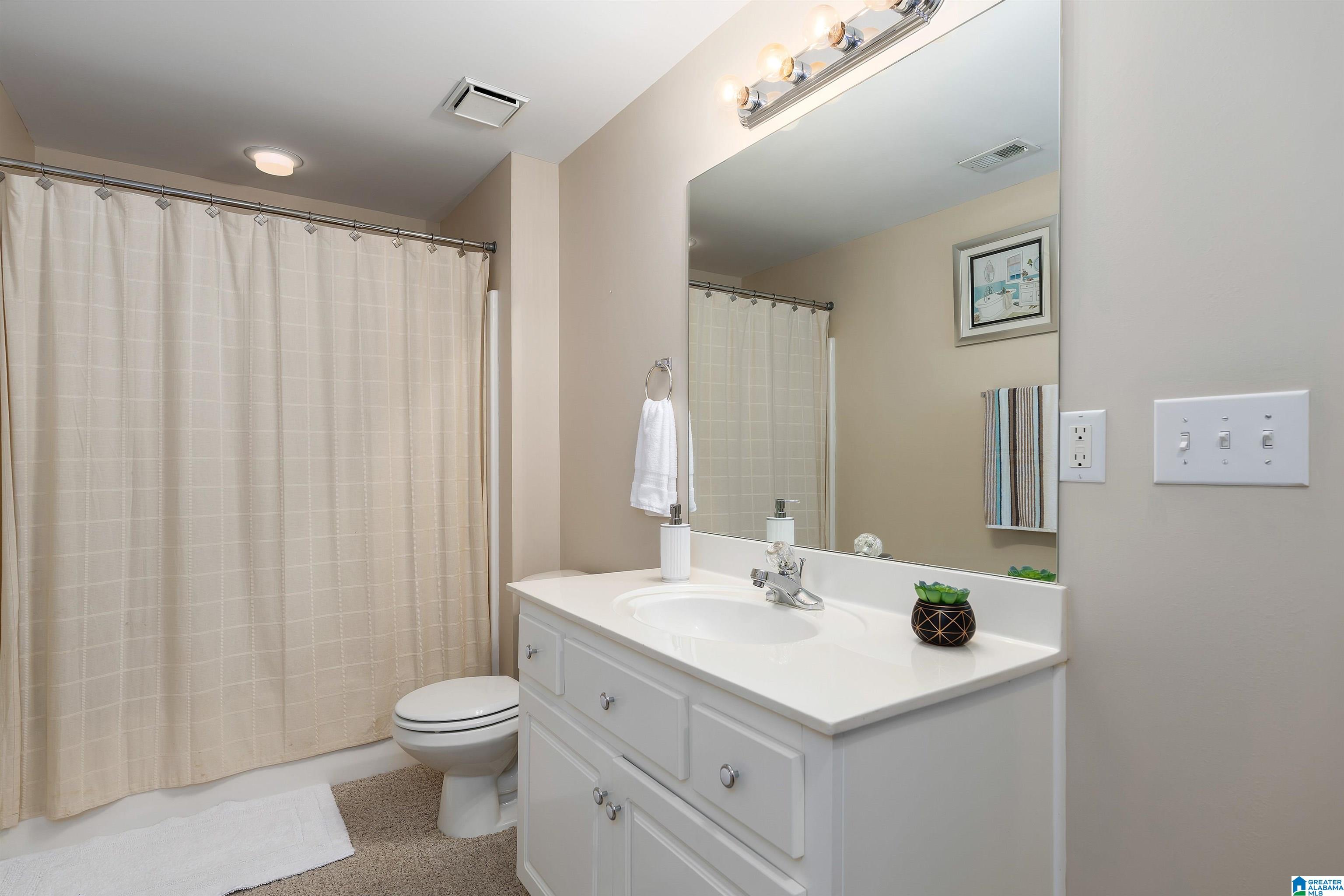 2032 SHANDWICK TERRACE