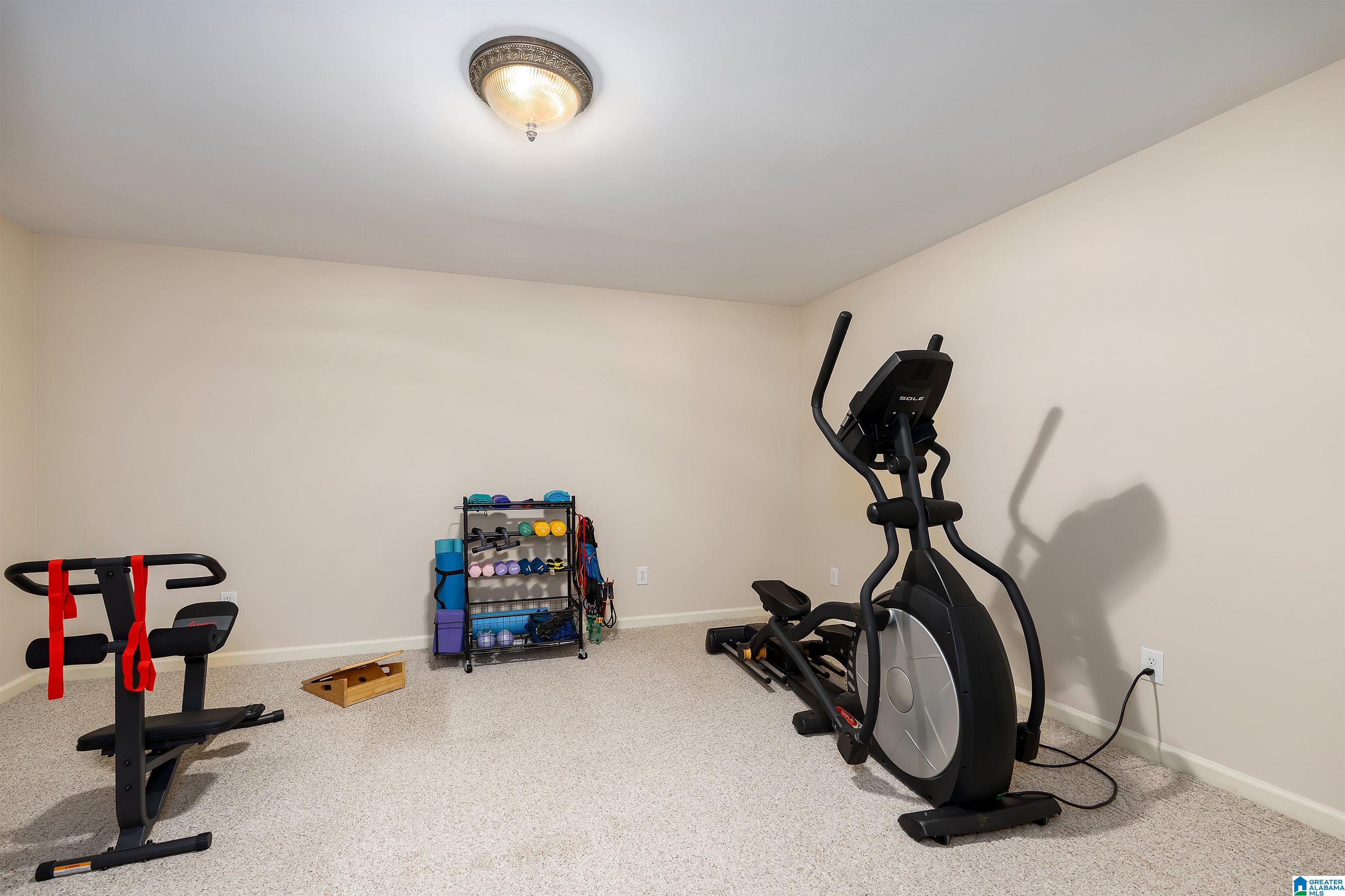 2032 SHANDWICK TERRACE