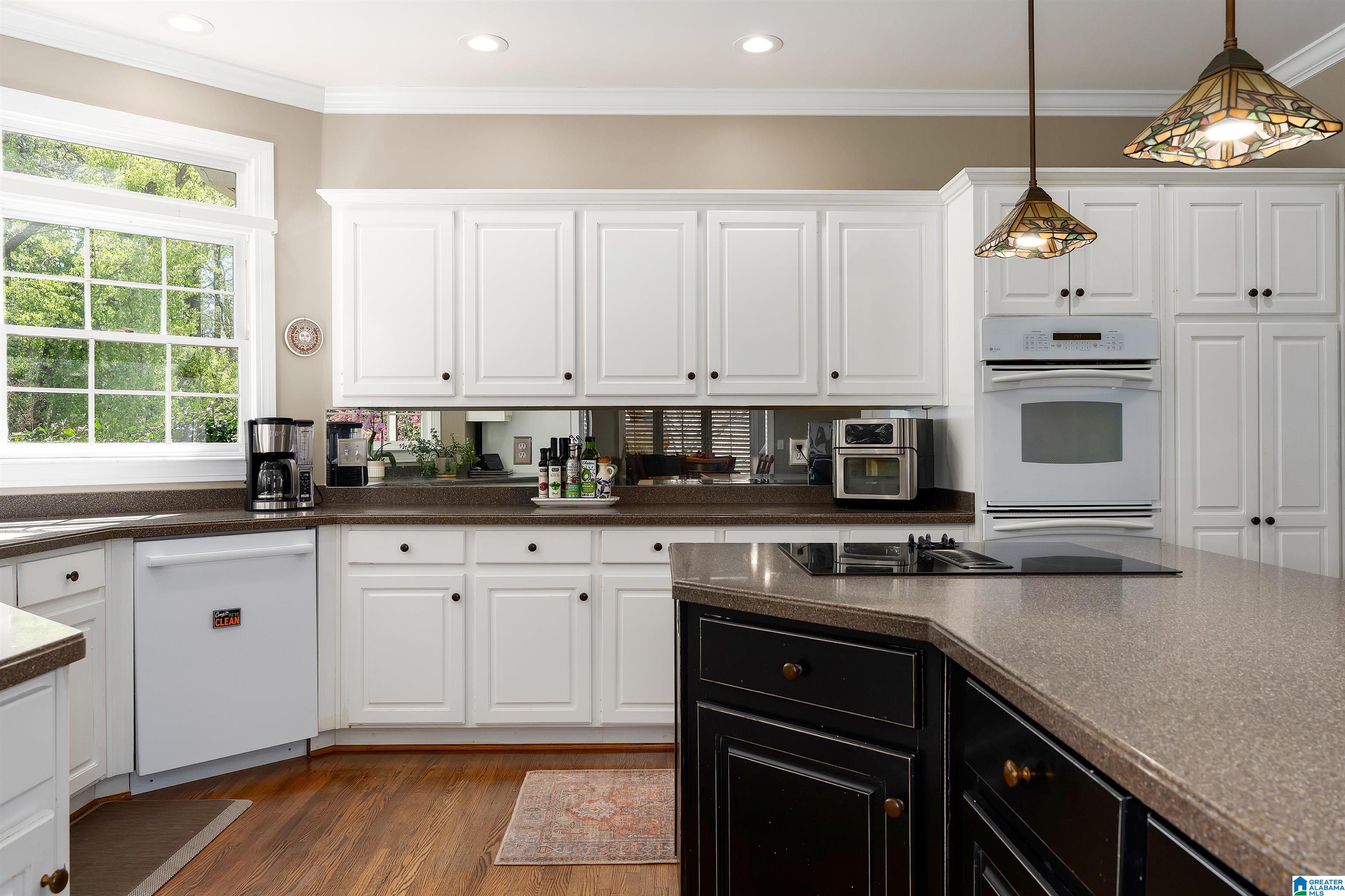 2032 SHANDWICK TERRACE